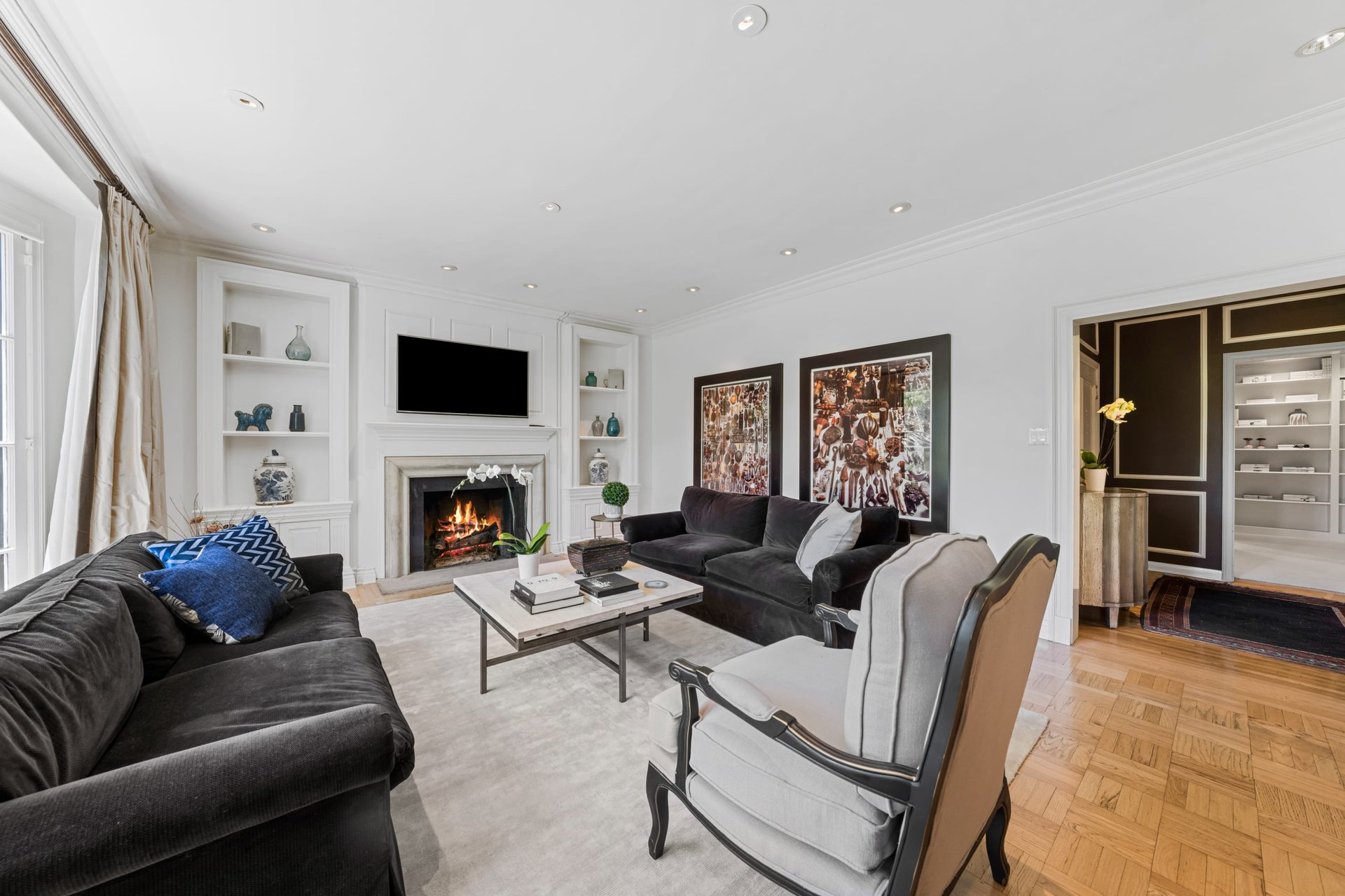 8720 Shoreham Dr #A, Sunset Strip