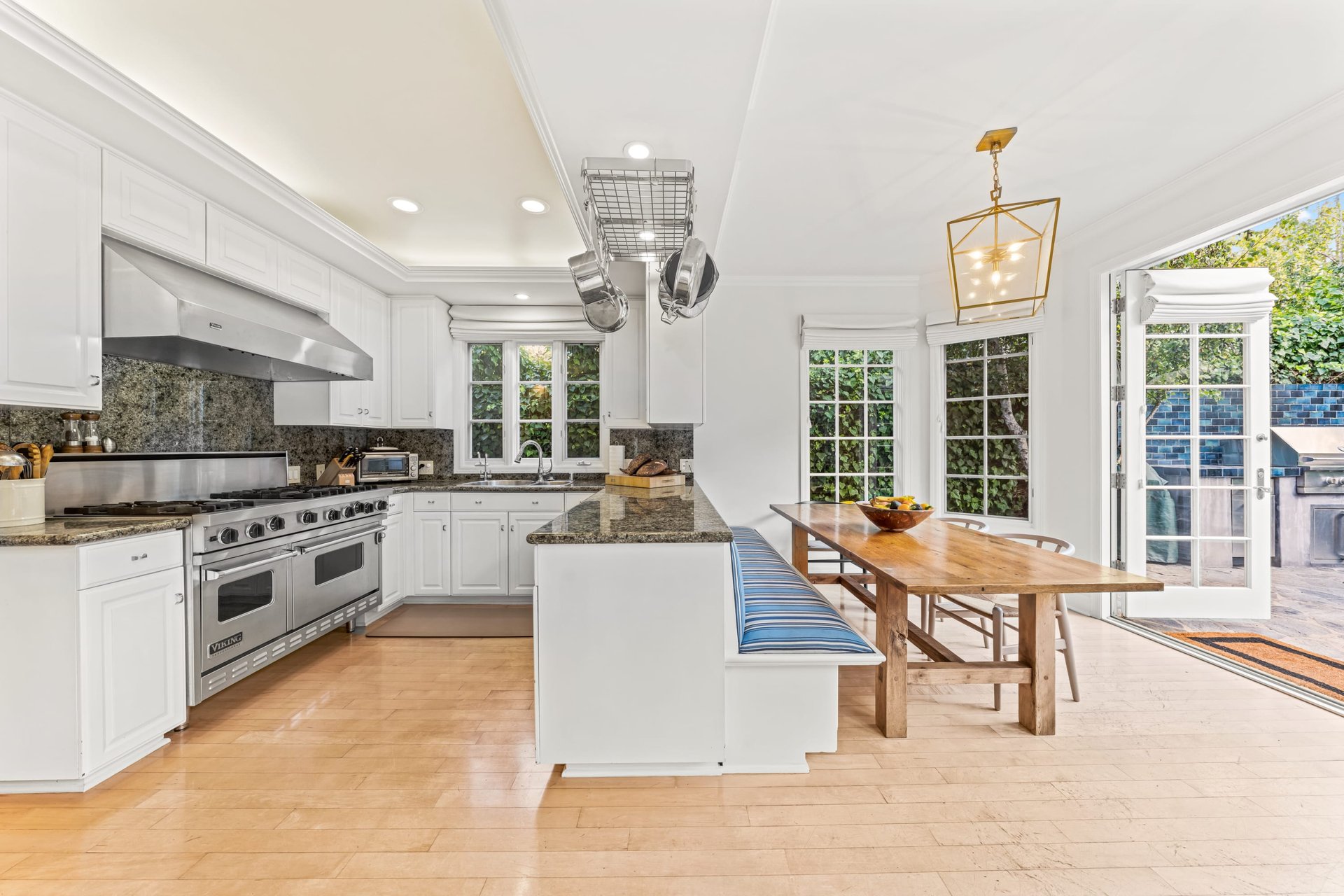 181 N Canyon View Dr, Brentwood
