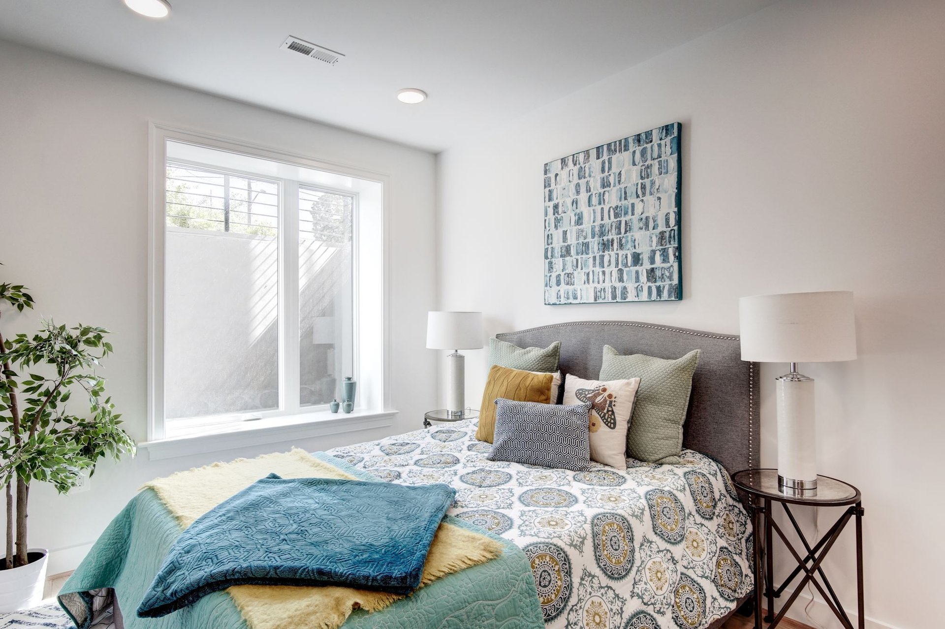 1007 Bryant St NE #1