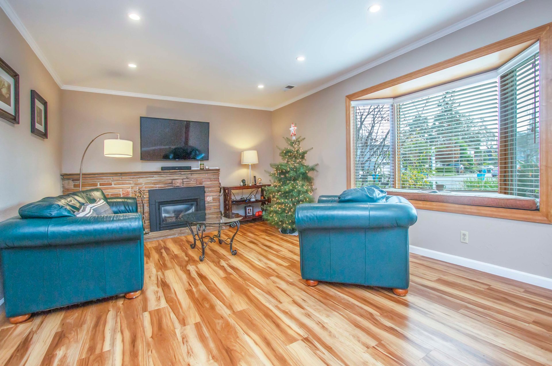 2706 Sussex Way