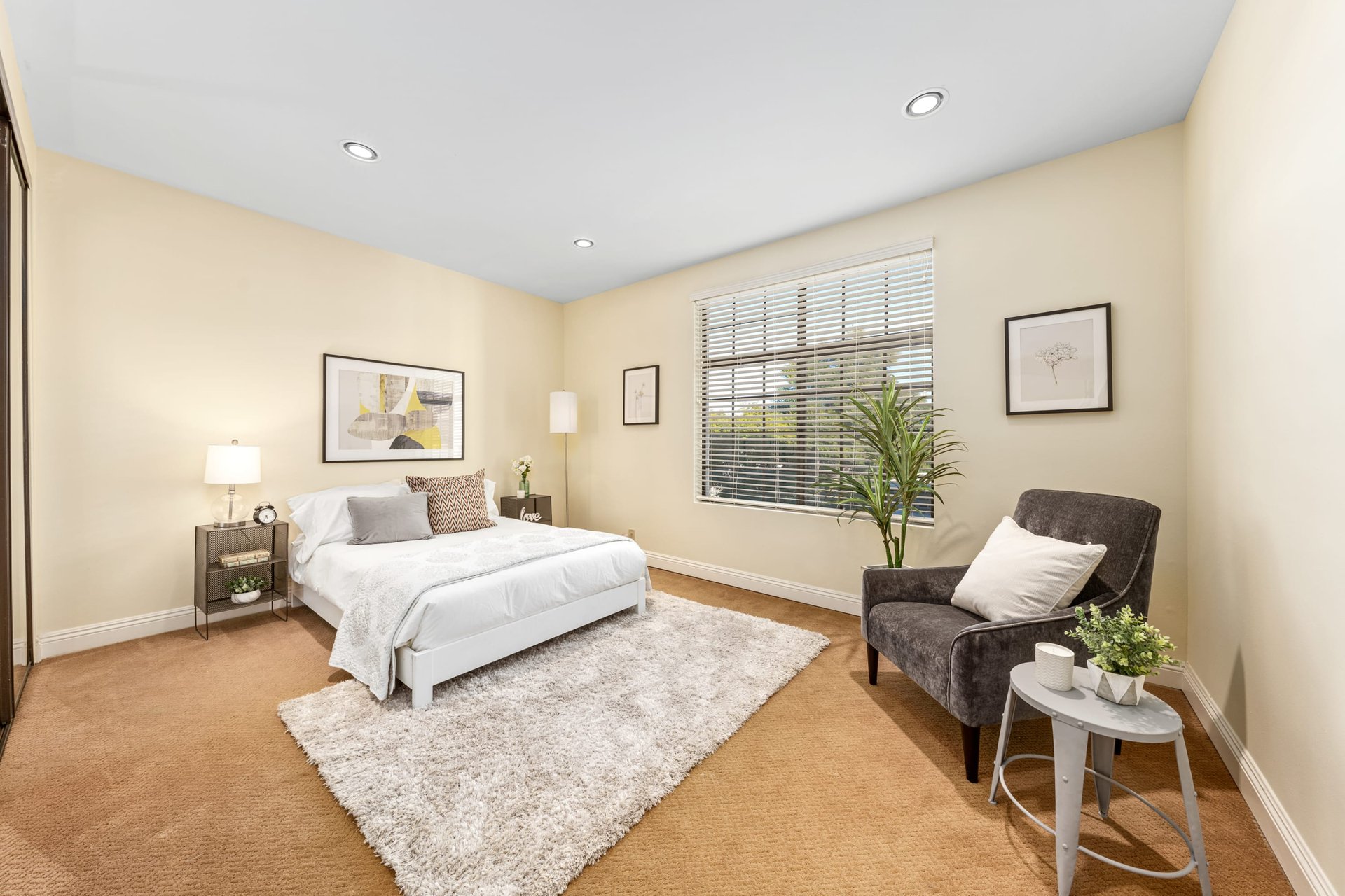 8712 Gregory Way #403, Pico-Robertson