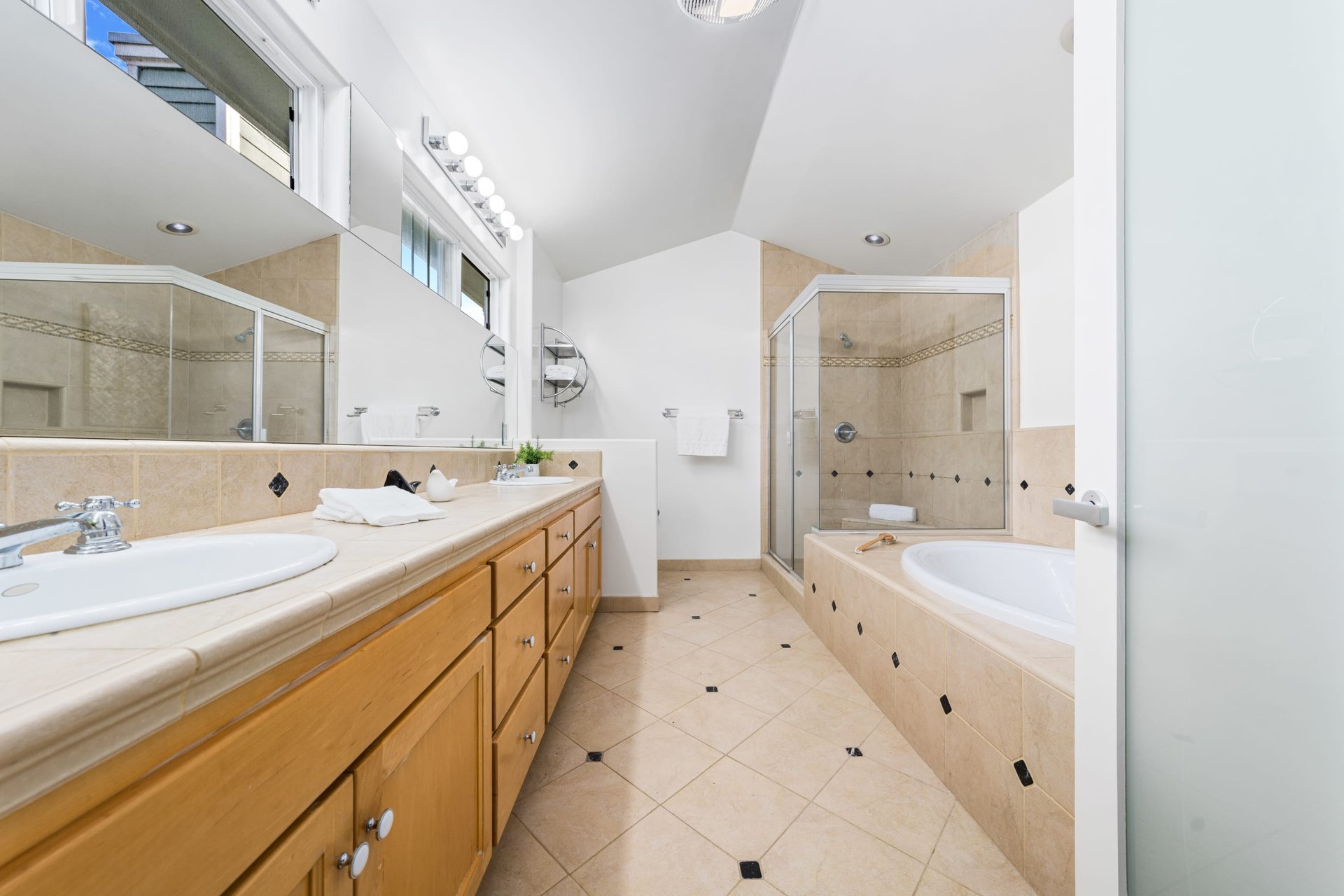 3505 Butler Ave, Mar Vista