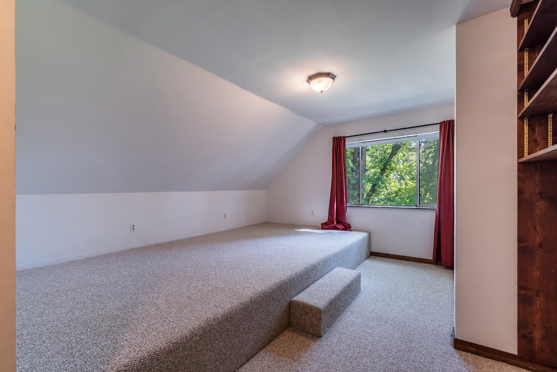 38678 Birch Creek Lane
