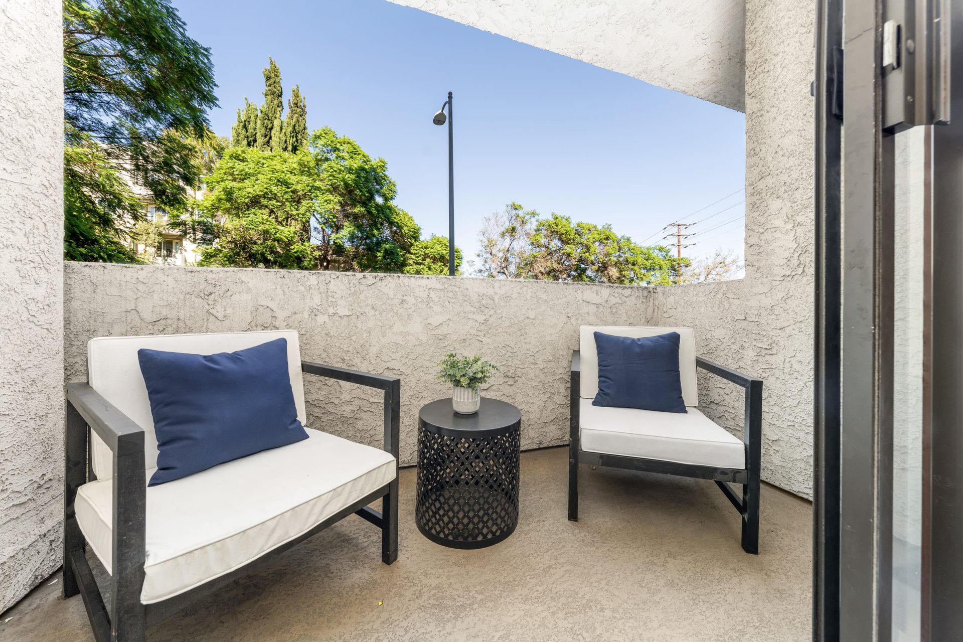 1663 Veteran Ave #101, Westwood