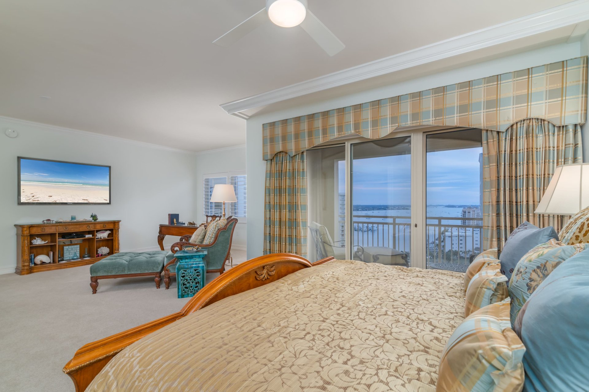 The Residences at The Ritz-Carlton