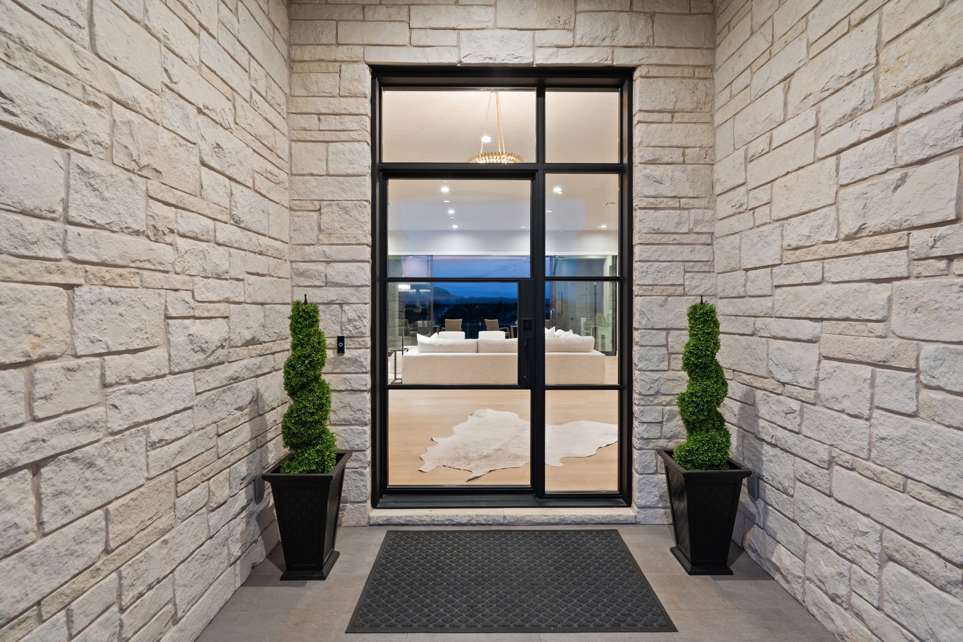 Private Address, Austin, TX 78738