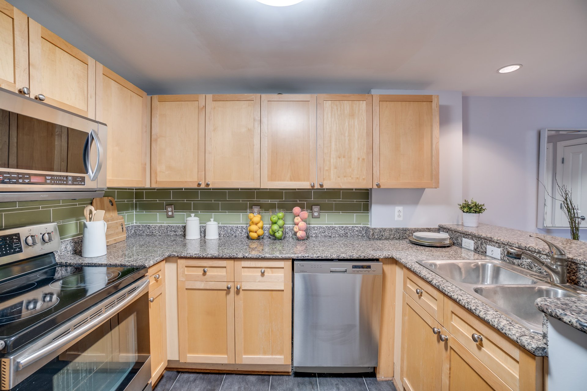 777 7th St NW #432