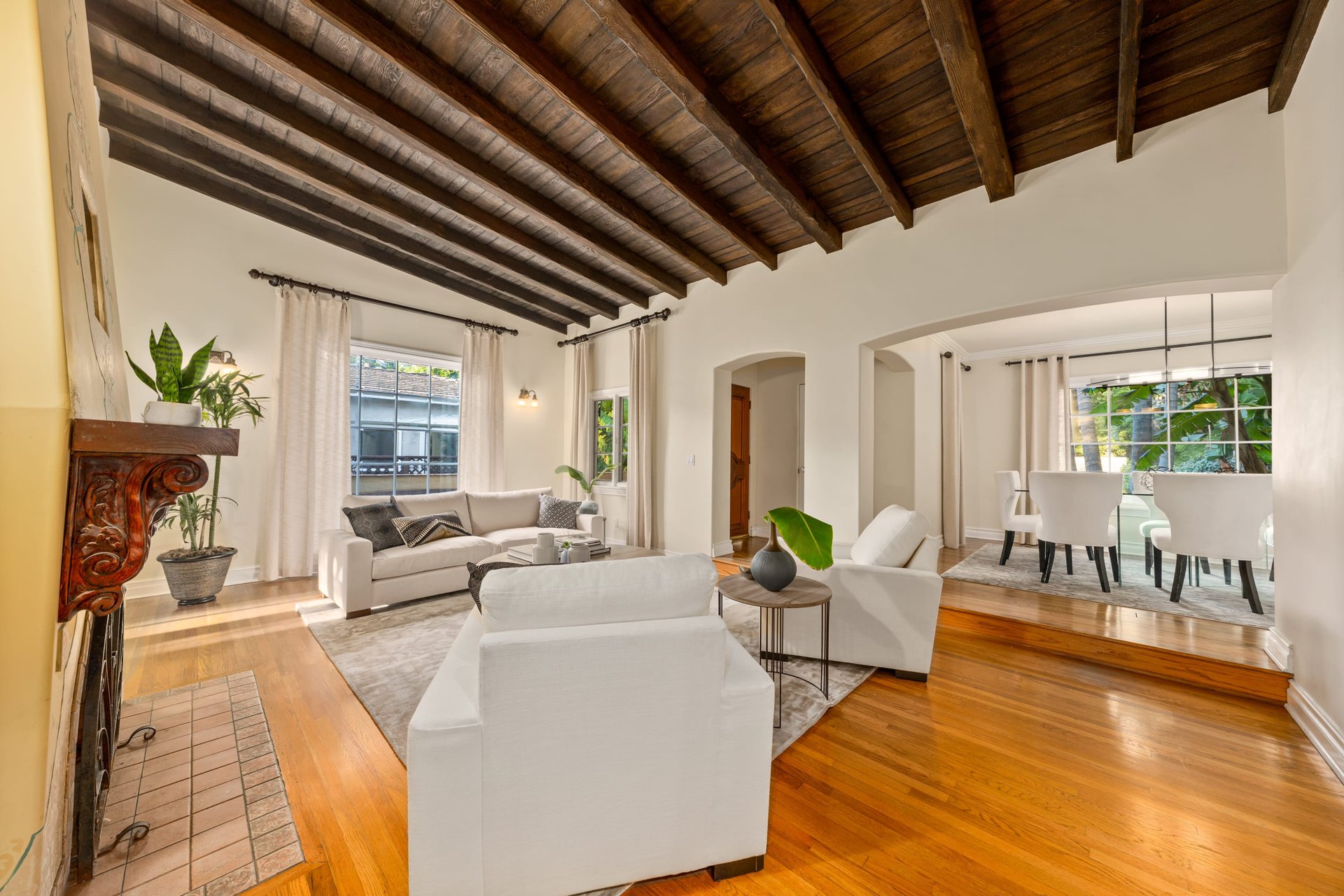 4545 Talofa Ave, Toluca Lake