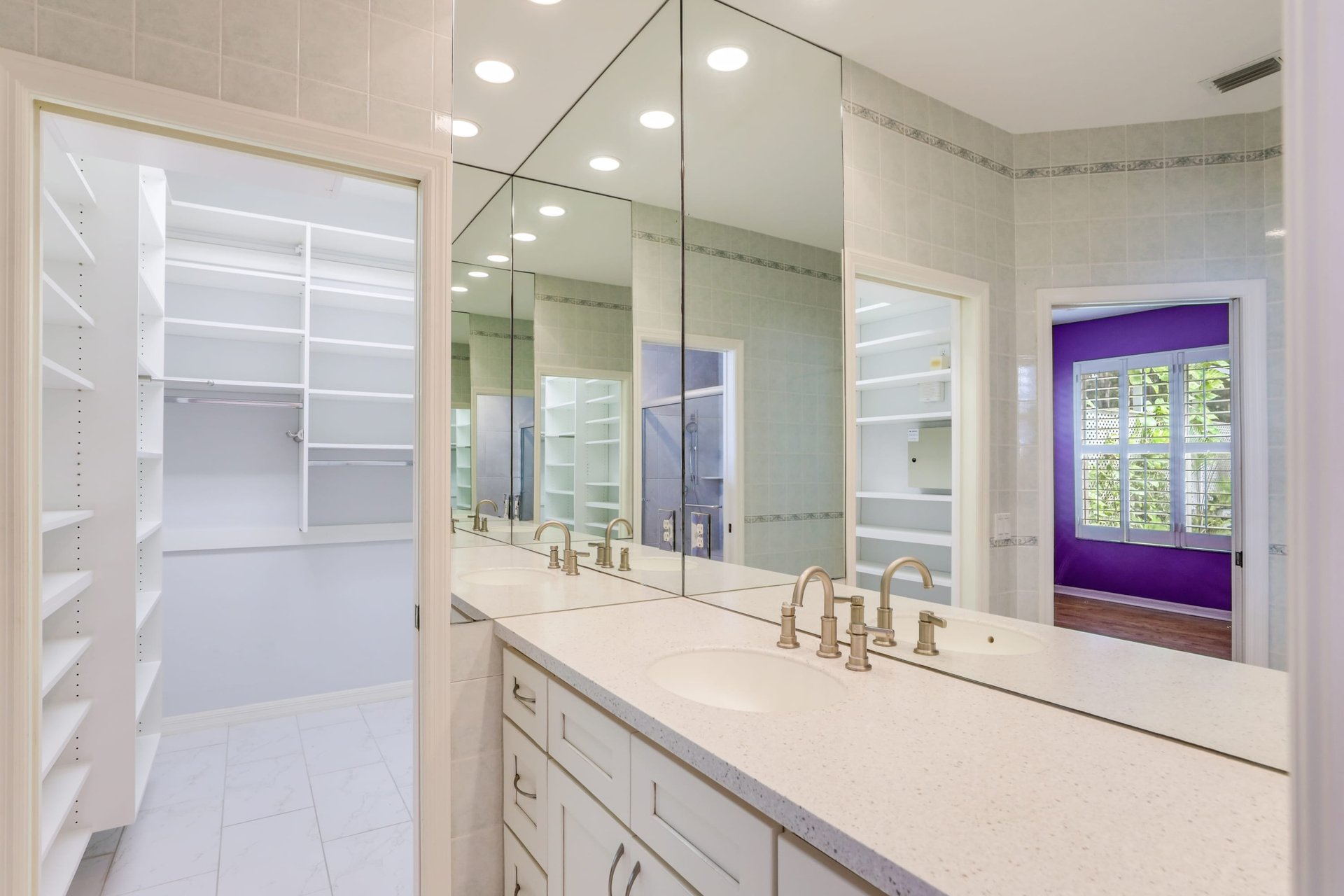 1379 Tearose Place