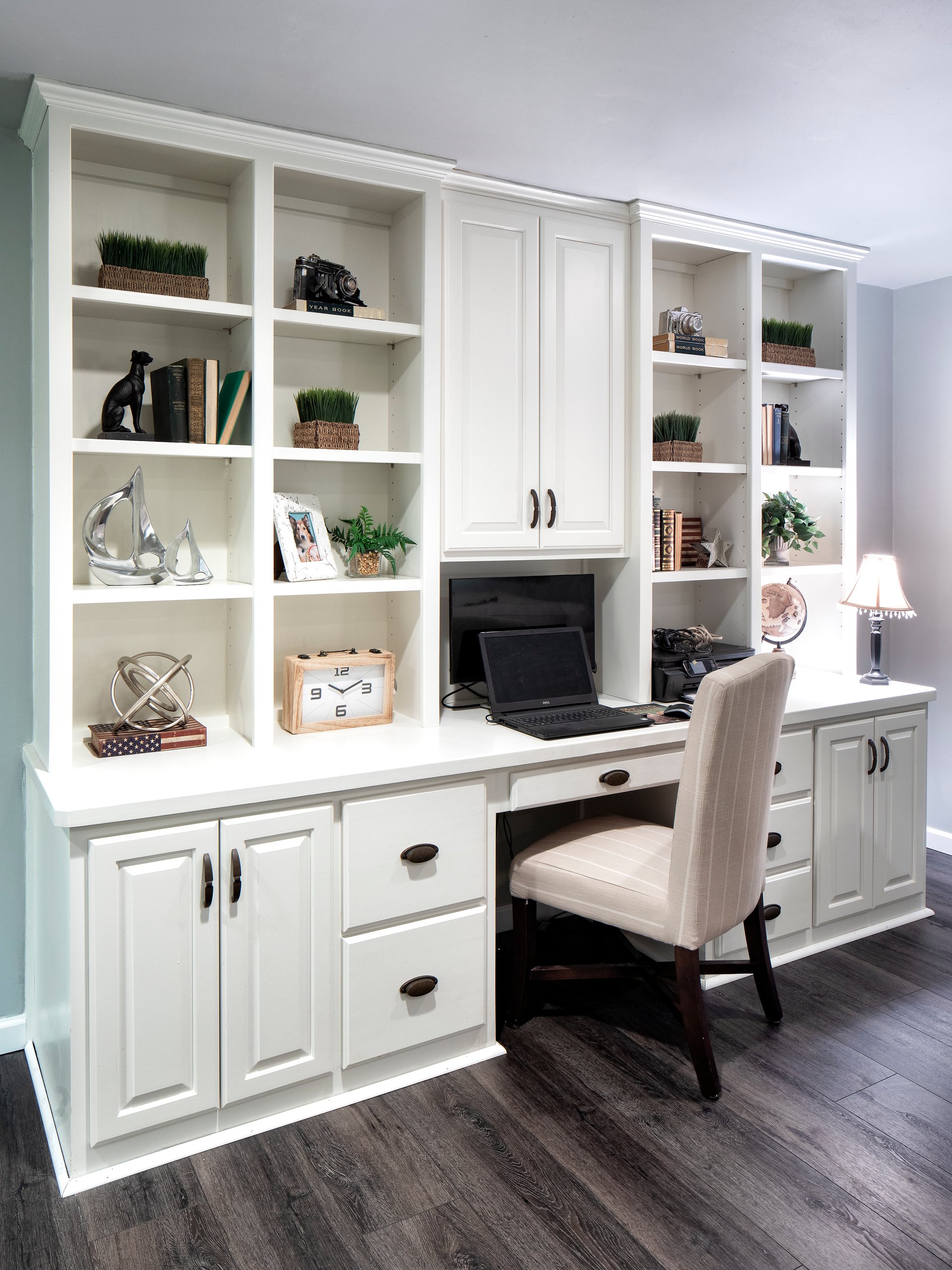 19100 Azure Road | Deephaven