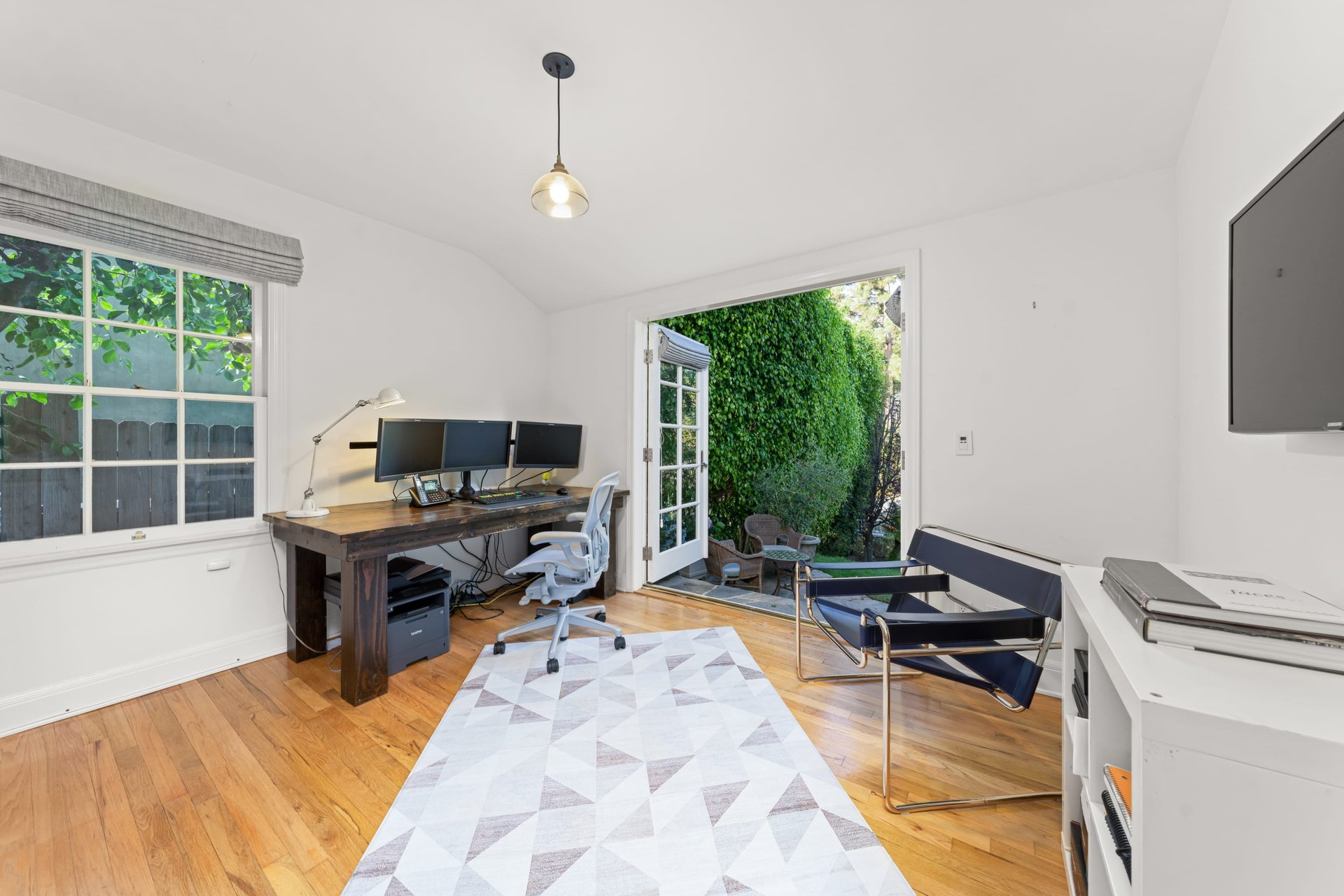 181 N Canyon View Dr, Brentwood