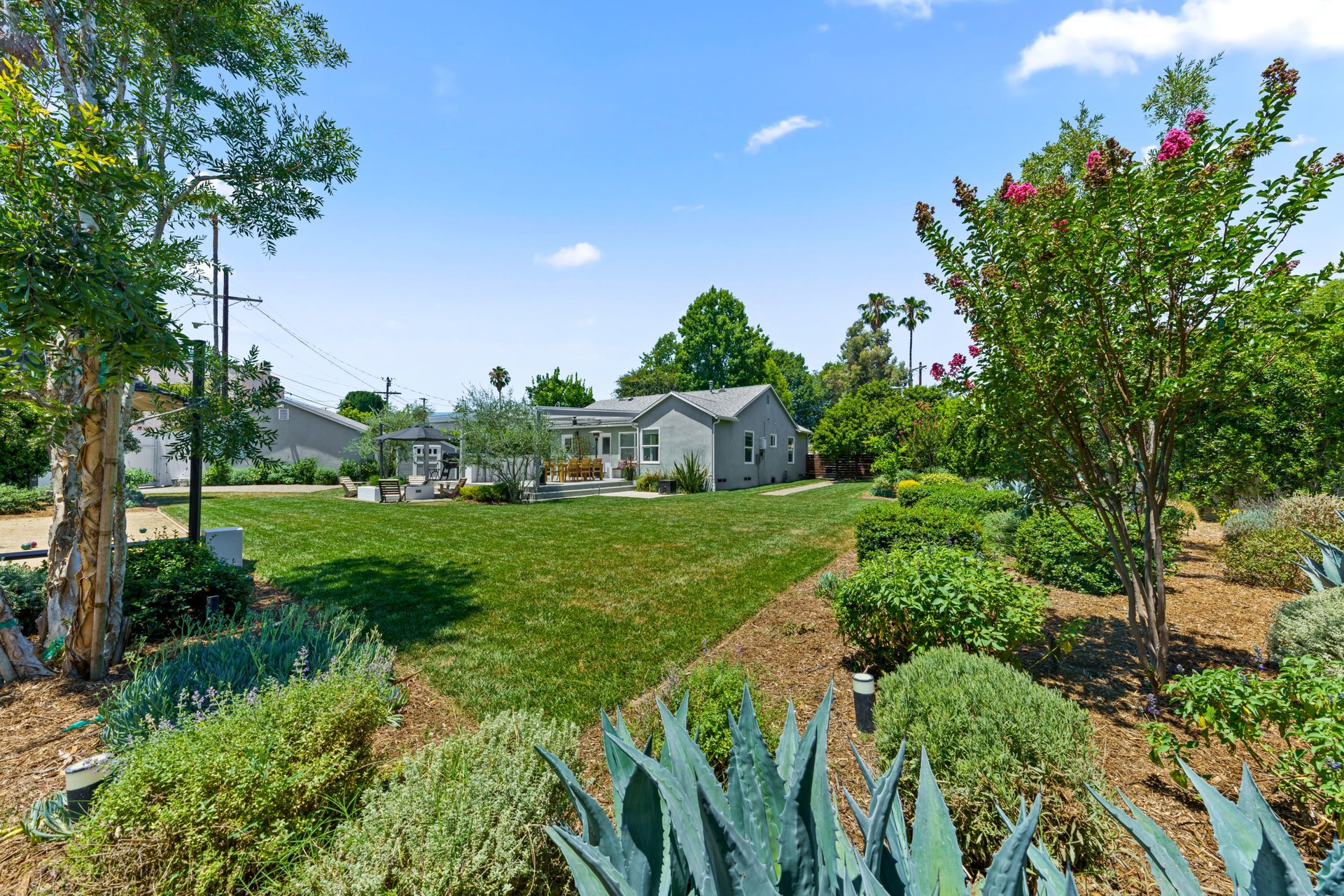 13340 Martha St, Valley Glen