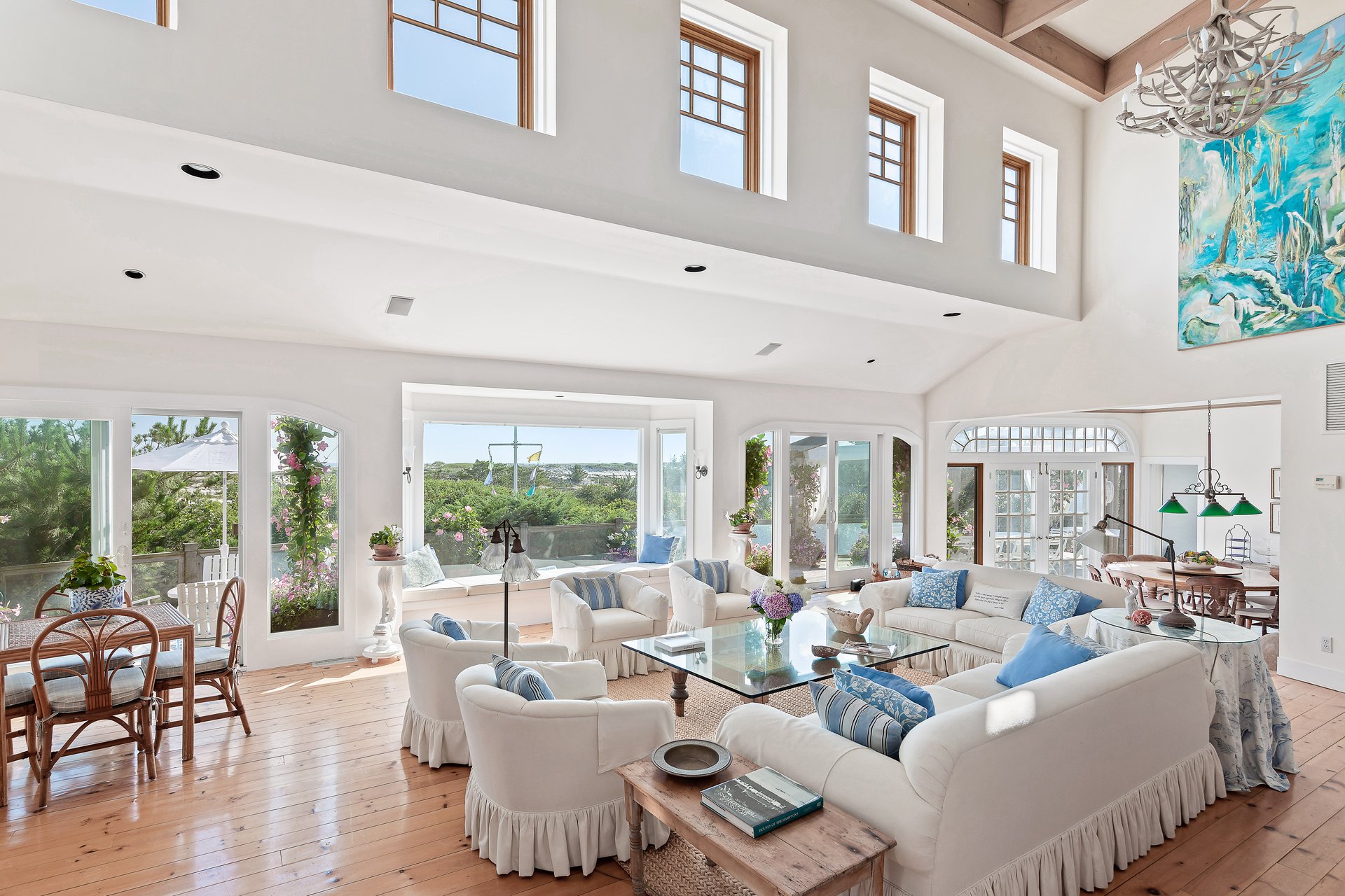 Iconic Meadow Lane Oceanfront 