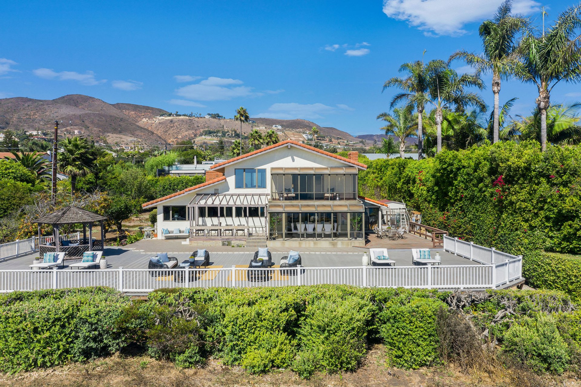 6353 Malibu Park Ln, Malibu