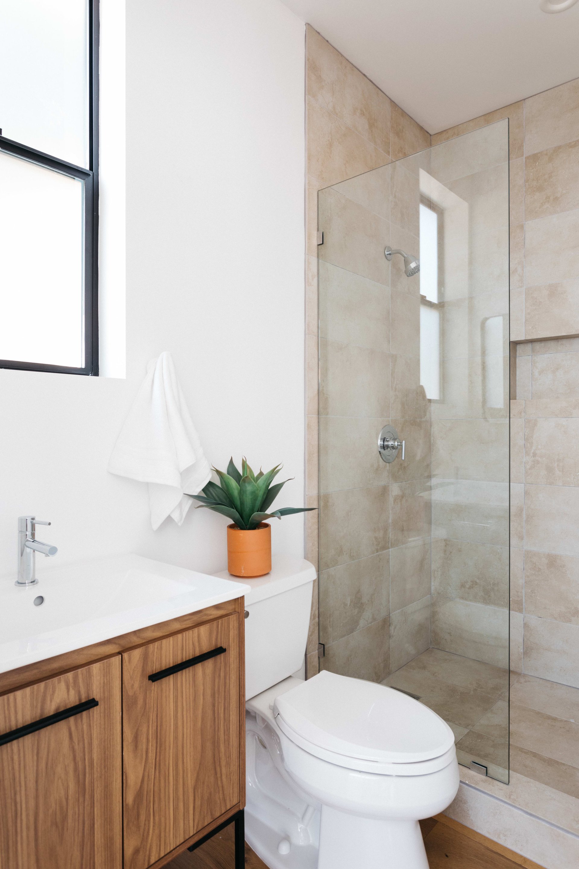 A modern farmhouse compound  in creative Frogtown