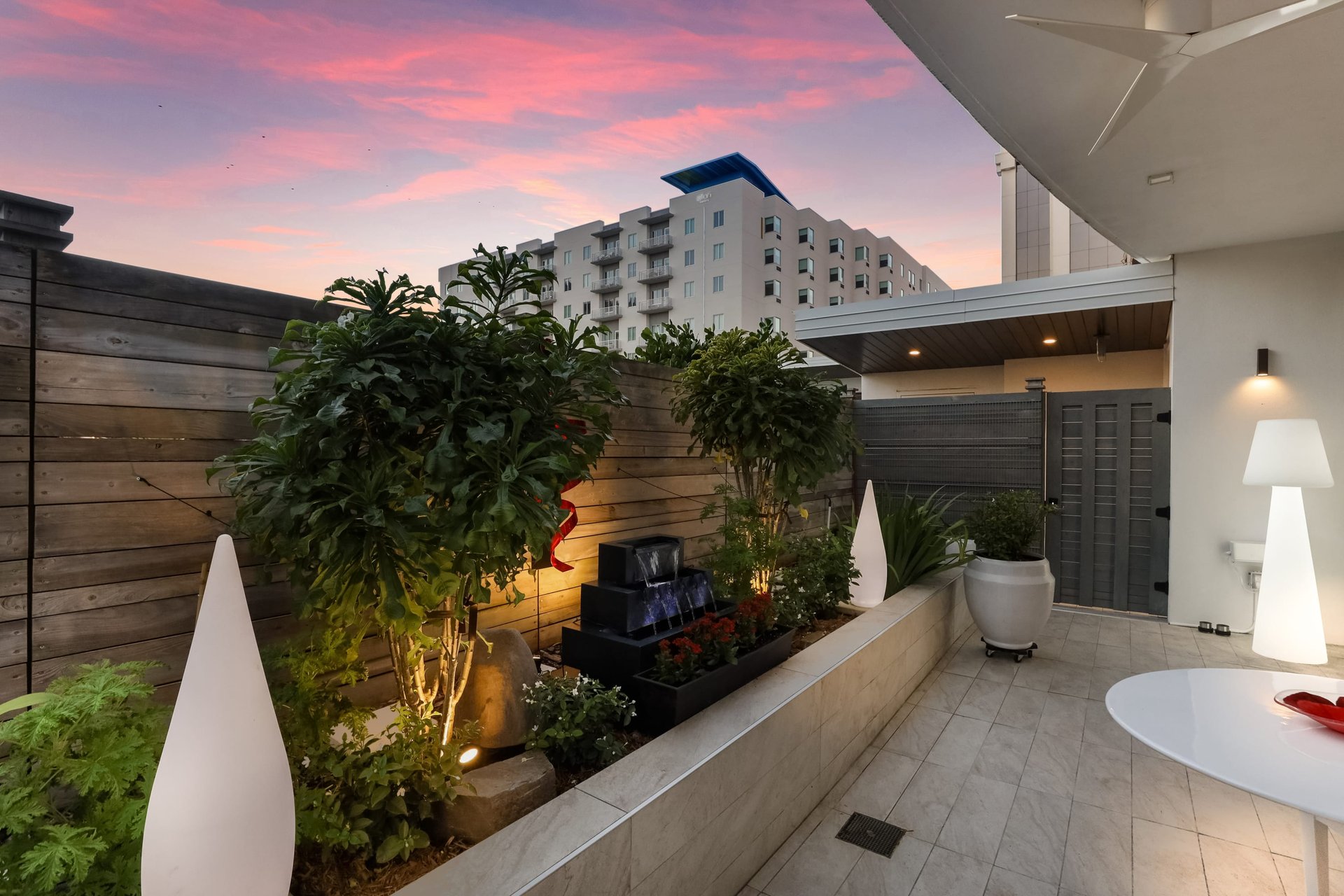 SANSARA Urban Oasis 