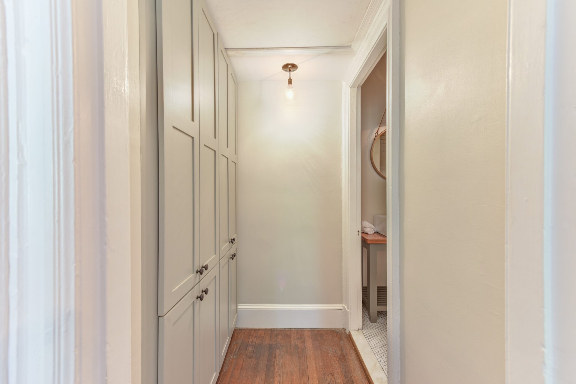 1901 19th St NW, #202