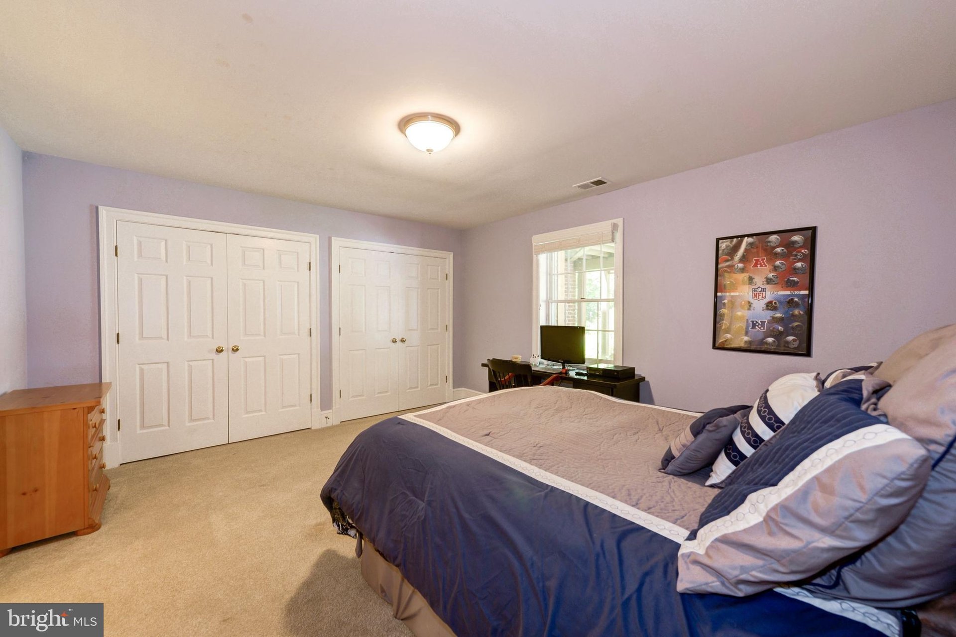 9496 Lynnhall Pl