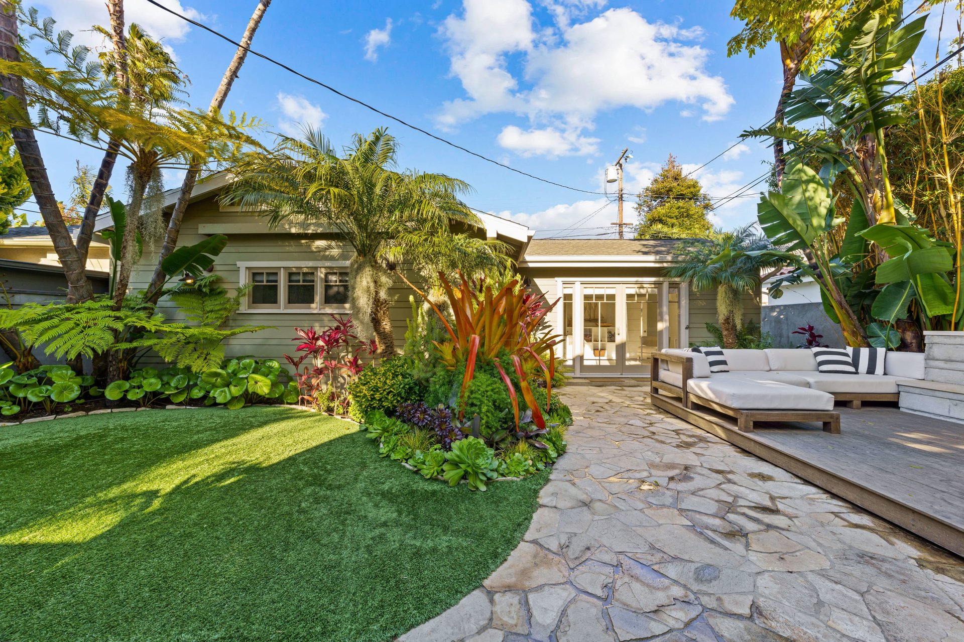 2458 Glyndon Ave, Venice