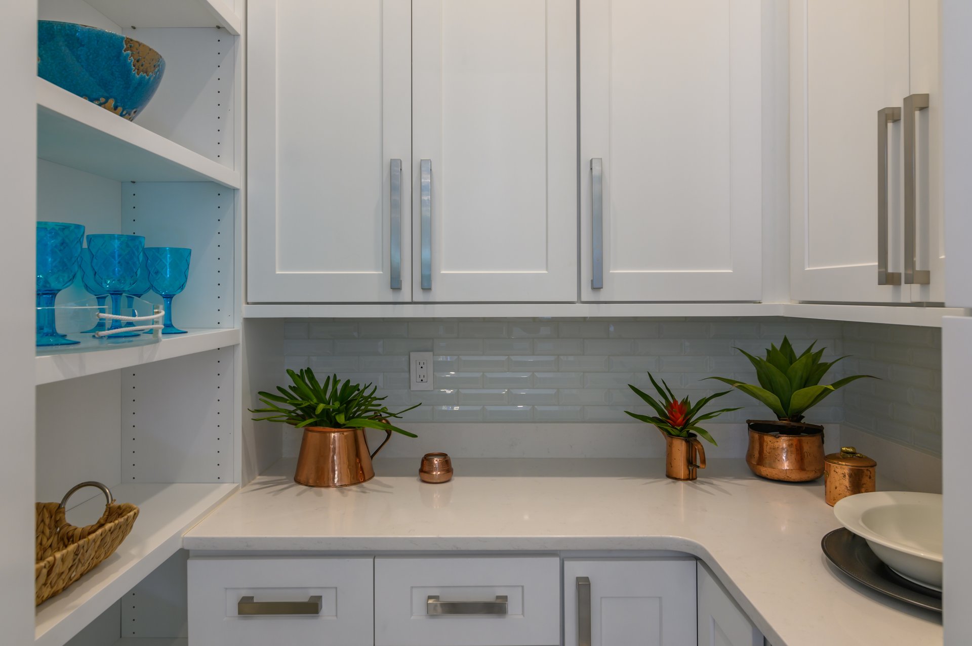 500 Ketch Lane, Country Club Shores, Longboat Key