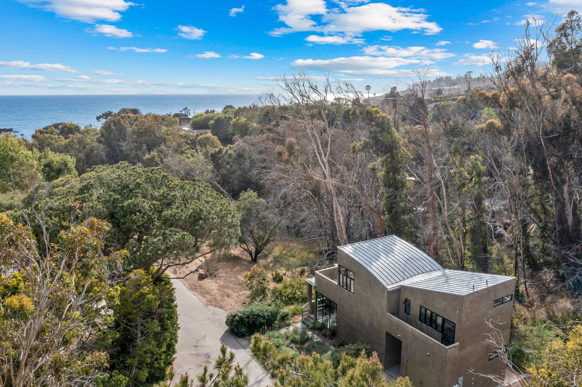 31894 Sea Level Dr, Malibu