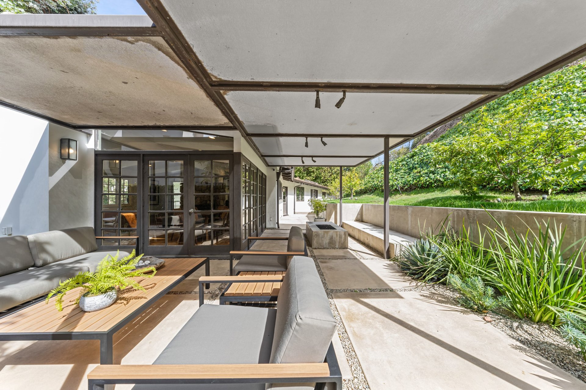 1059 Chantilly Rd, Bel Air