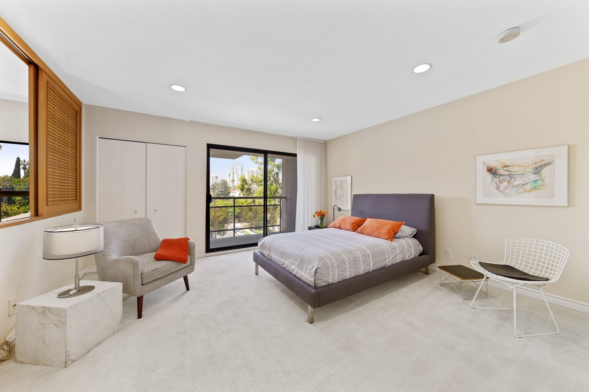 1520 S Beverly Glen Blvd #301, Westwood