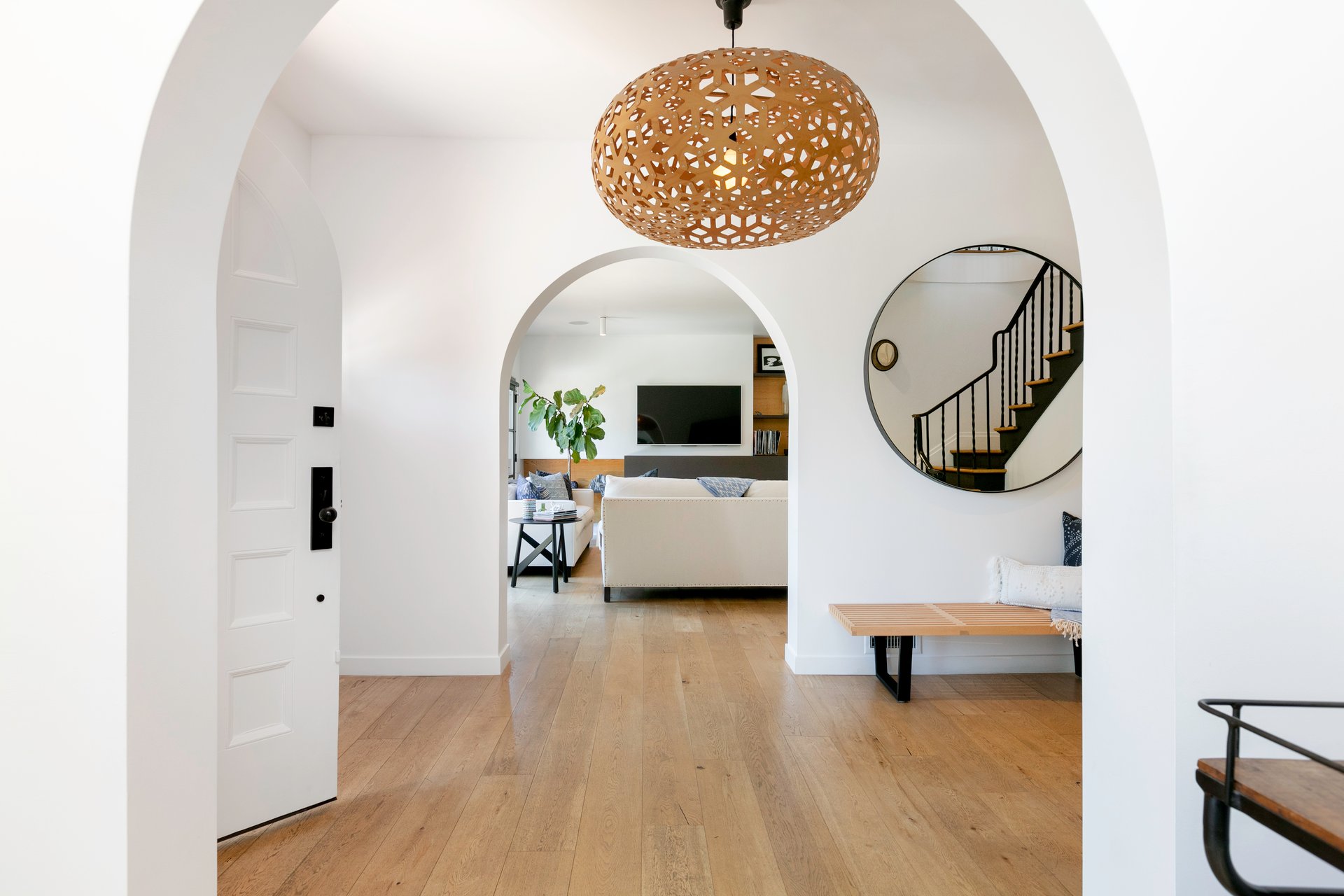 Dazzling Designer Done Furnished Lease in Los Feliz