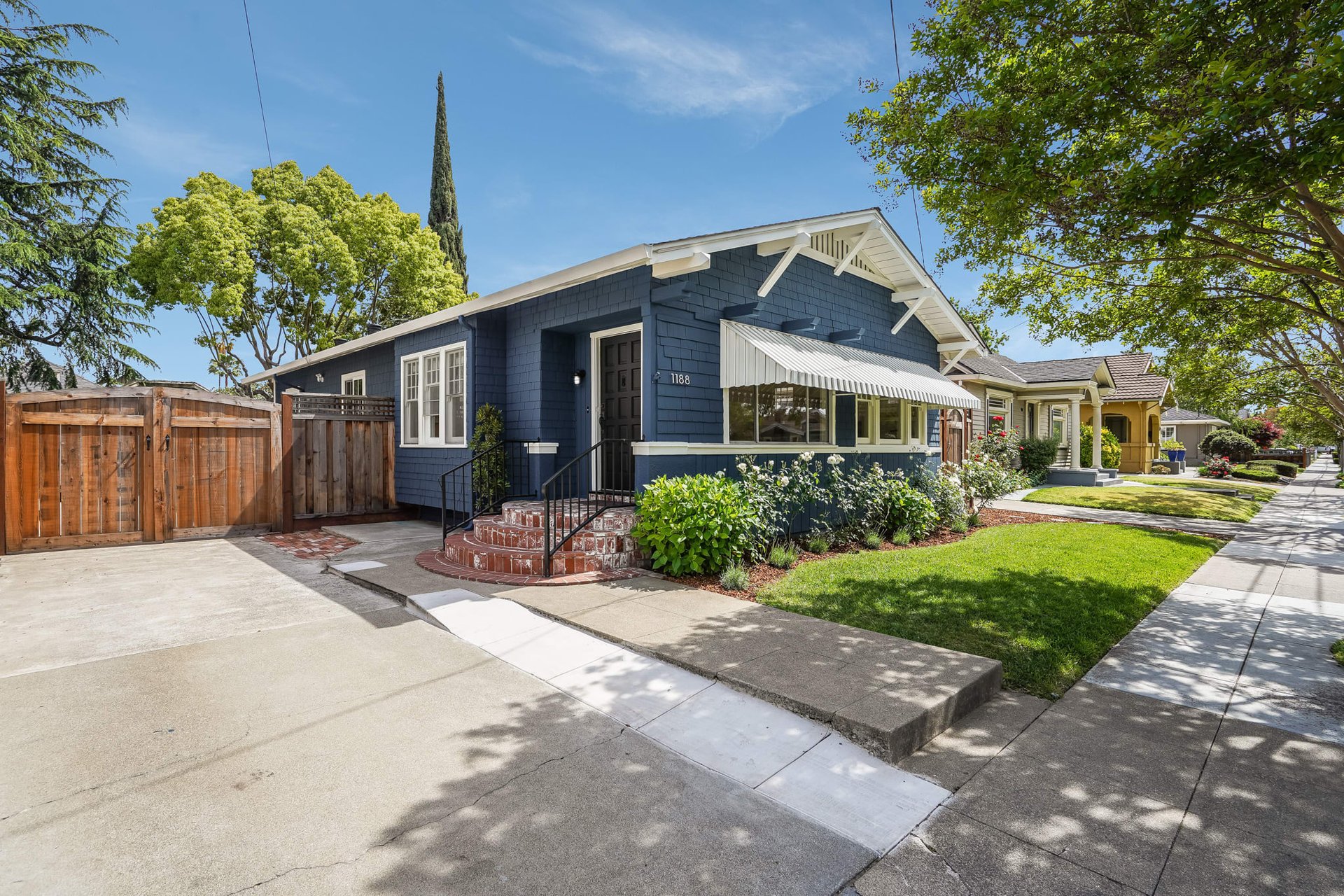 1188 Singletary Ave
