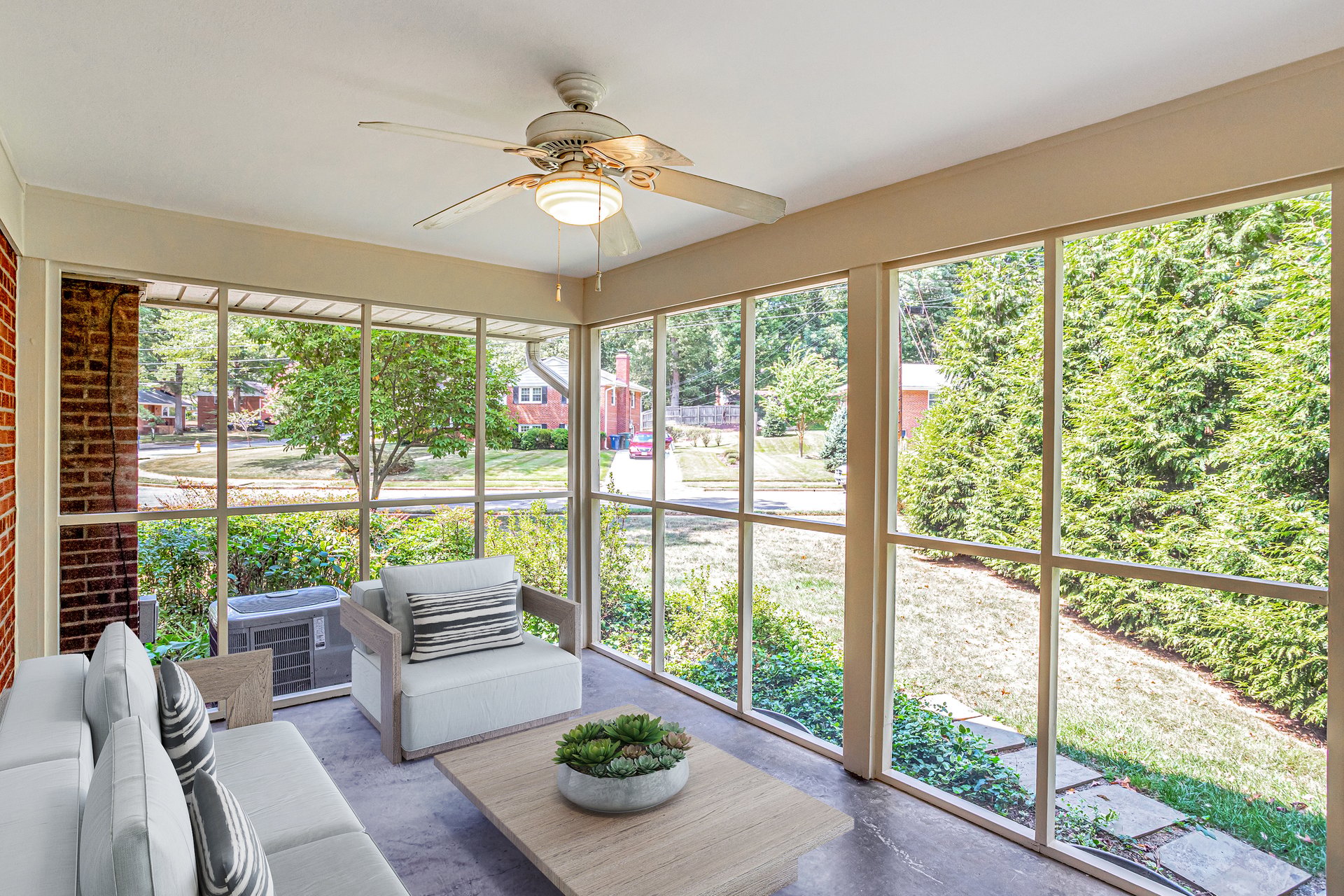 1501 Anderson Ct