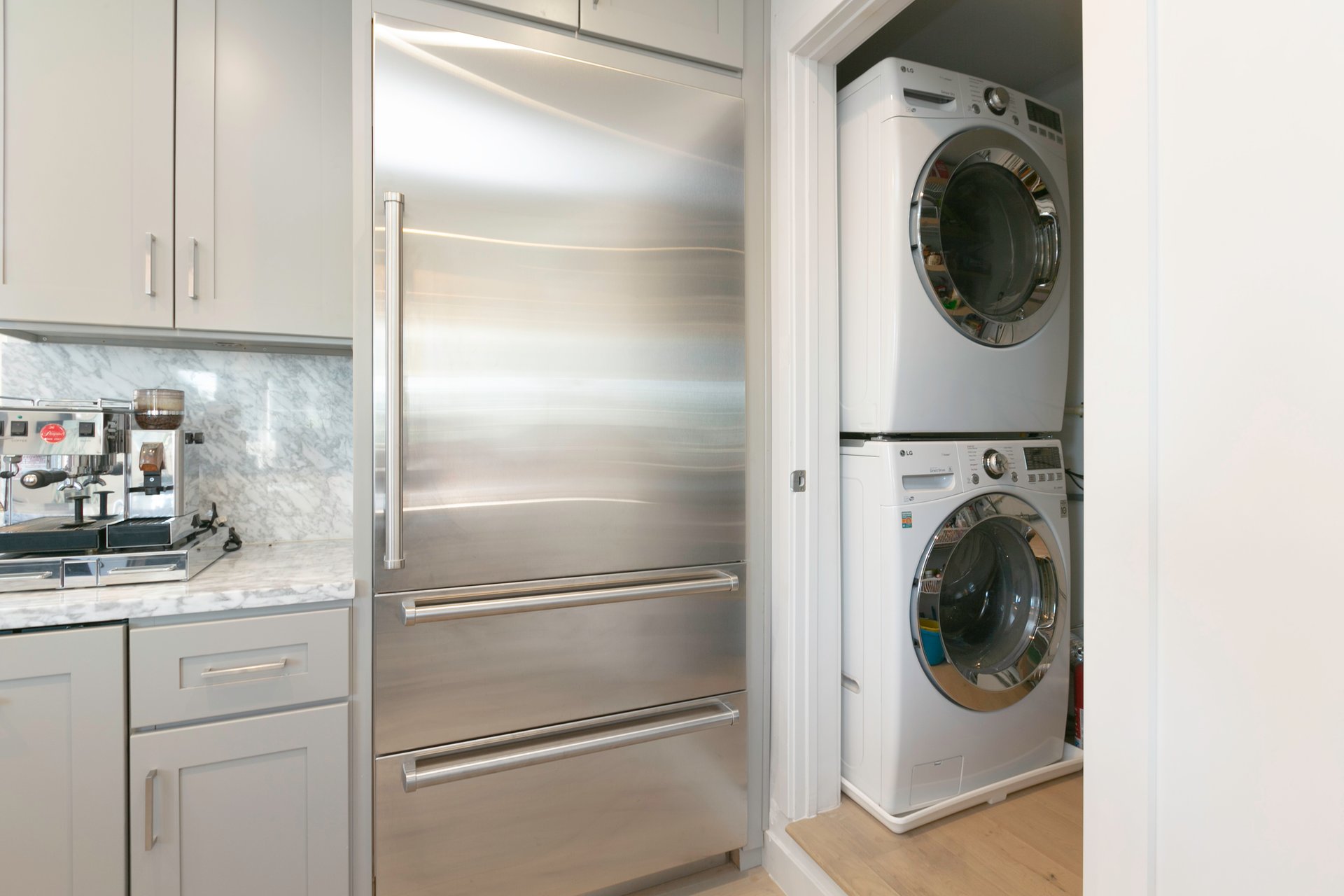 Renovated Townhome in Beverly Grove