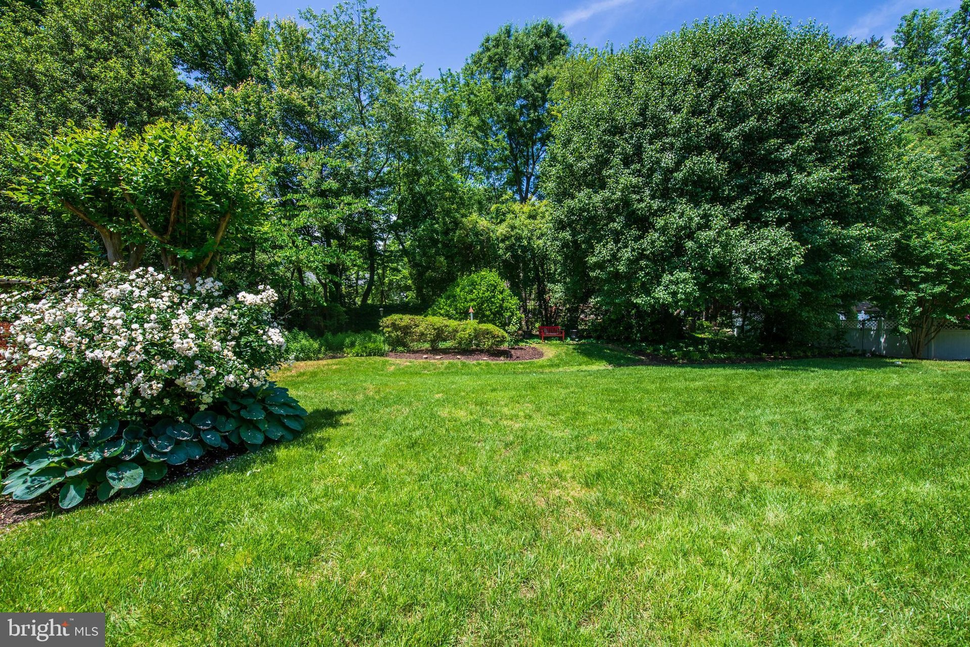 9496 Lynnhall Pl