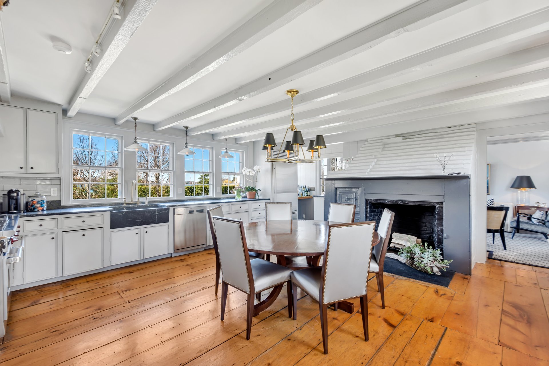 330 Main Street - Sag Harbor Village