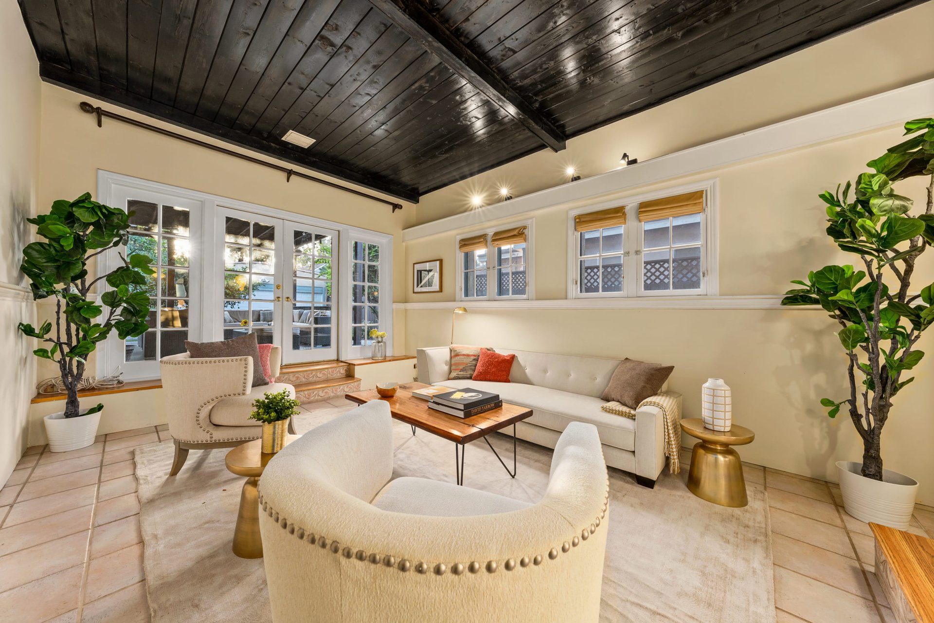 4545 Talofa Ave, Toluca Lake