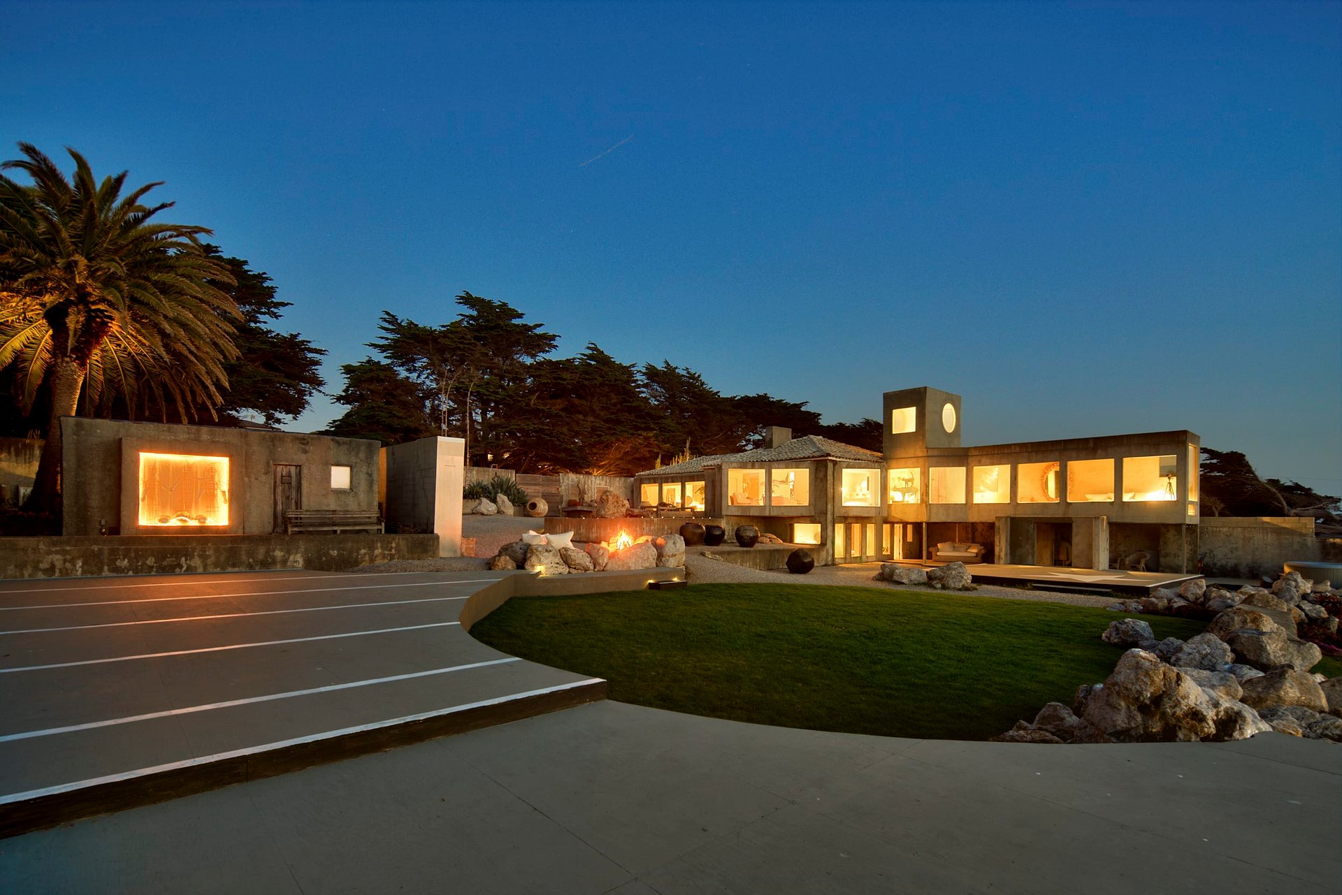 Record Sale | 8322 Cabrillo Hwy