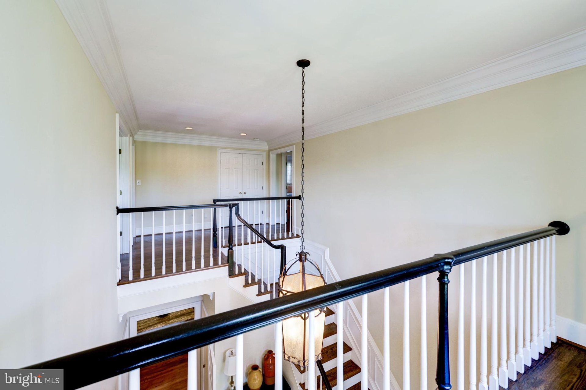 9496 Lynnhall Pl