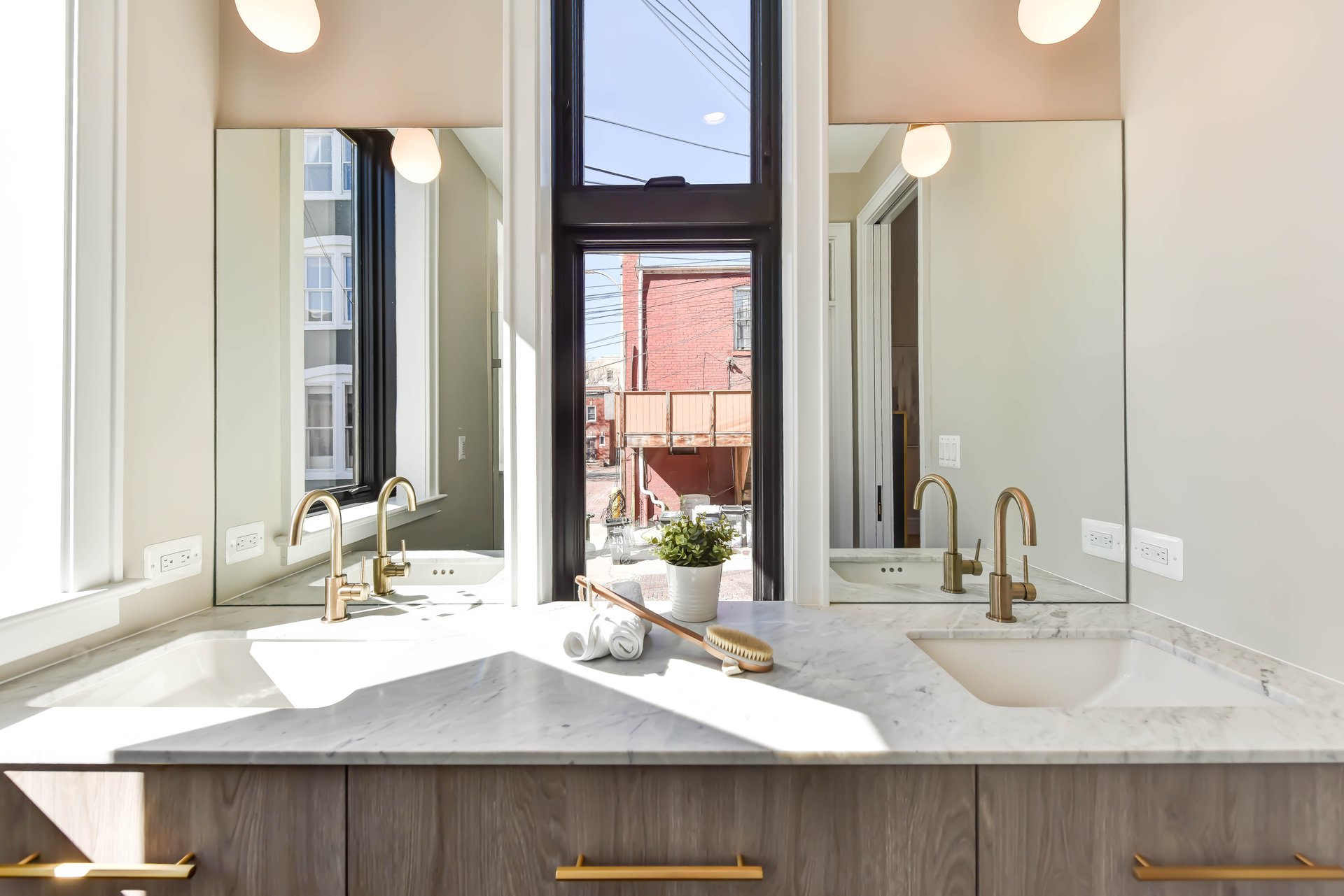 2139 N St NW, #3
