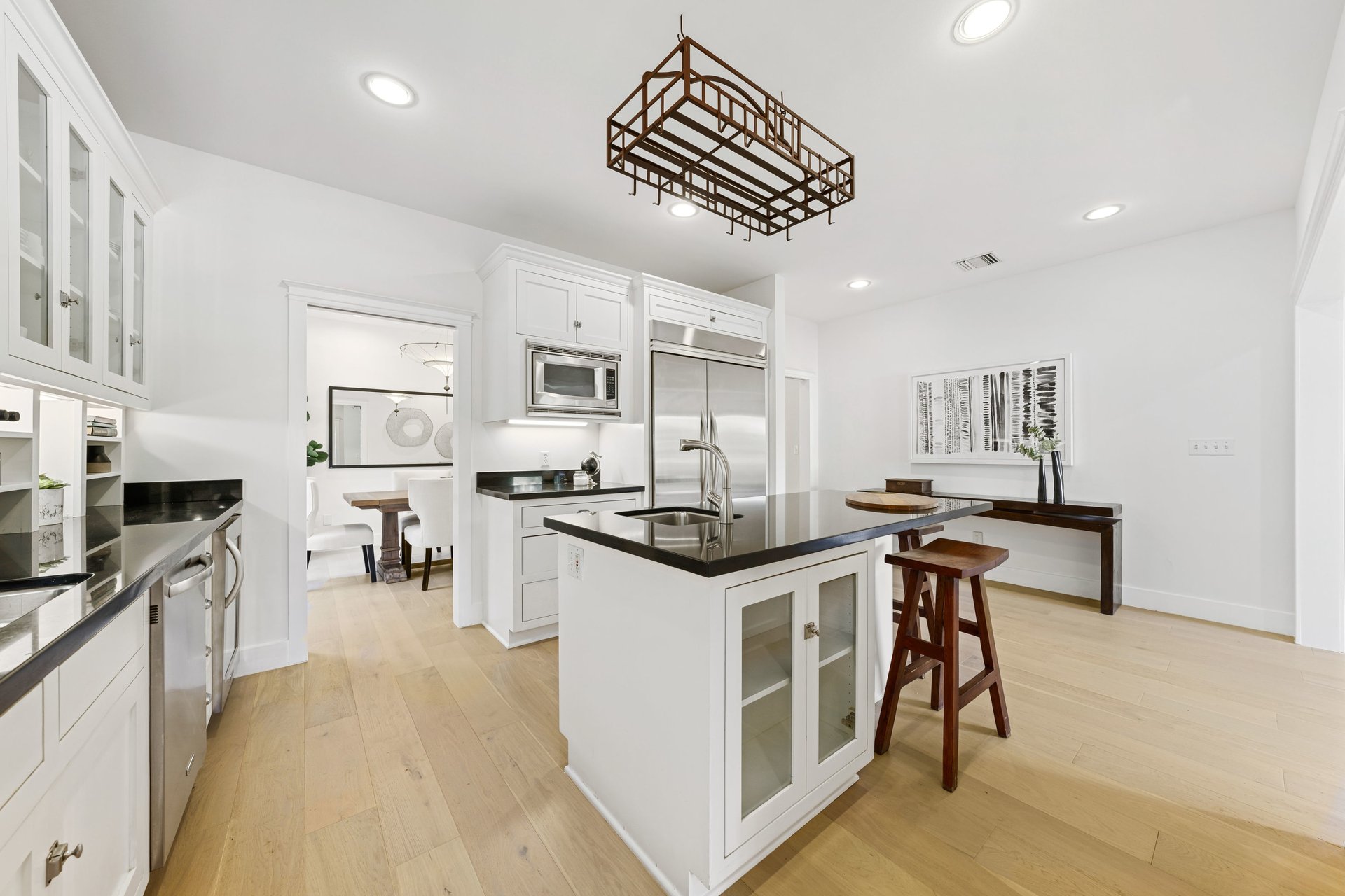 2458 Glyndon Ave, Venice