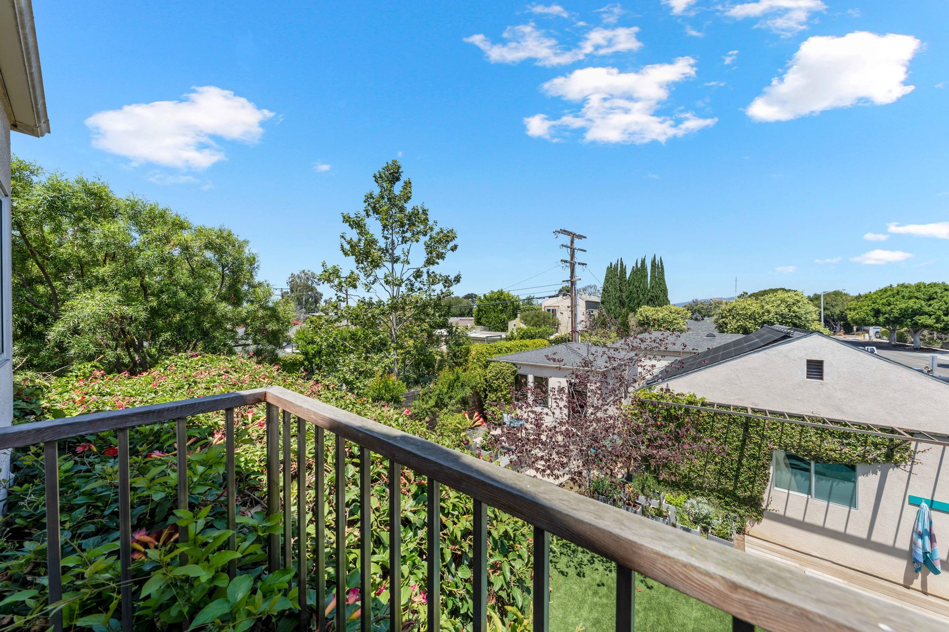 1351 Hill St, Sunset Park