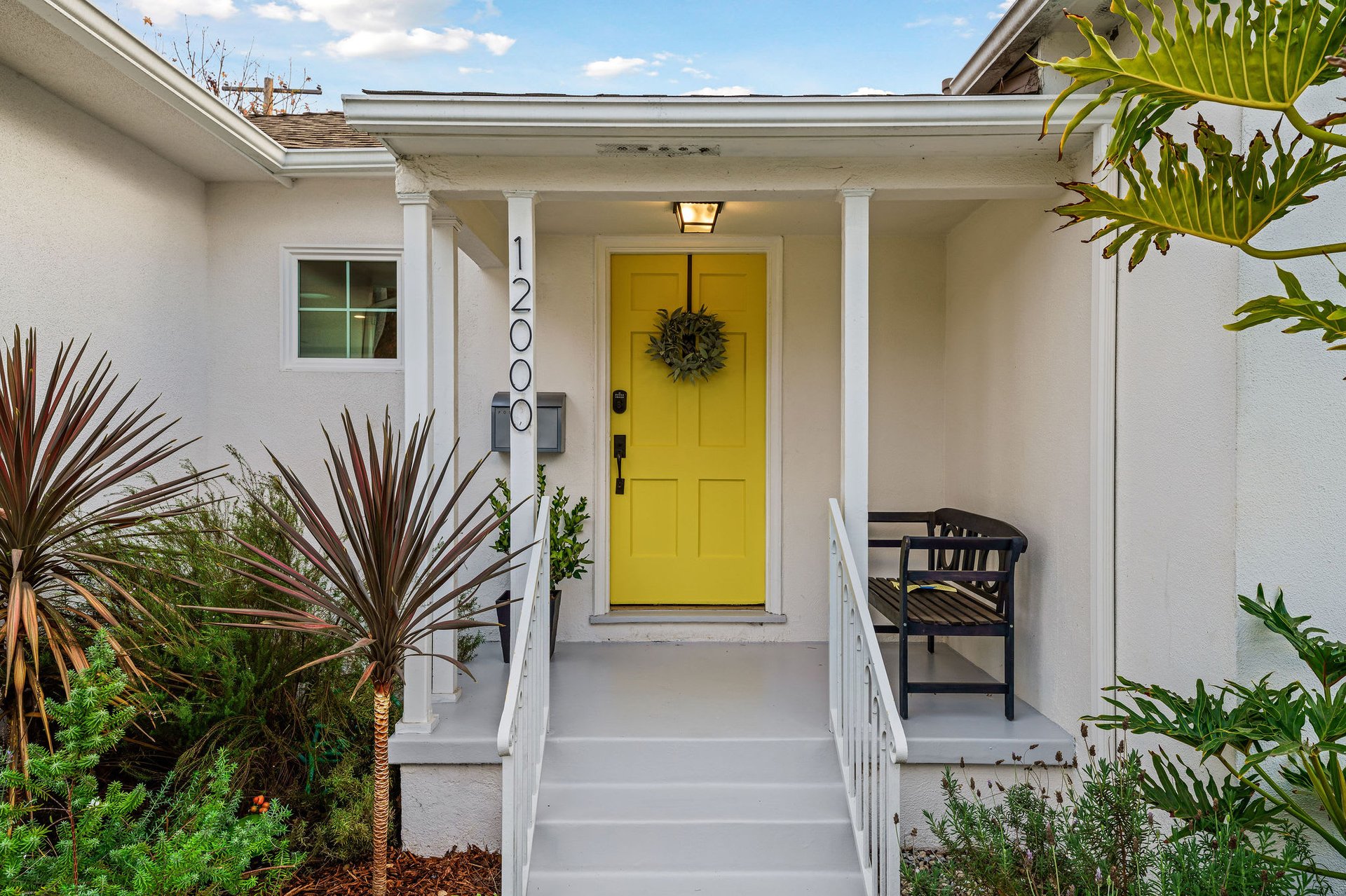 12000 Marine St, Mar Vista