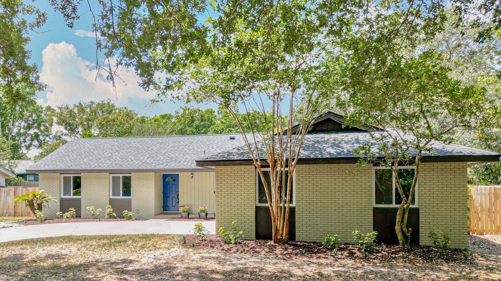 Spacious Open Concept Home in Winter Springs