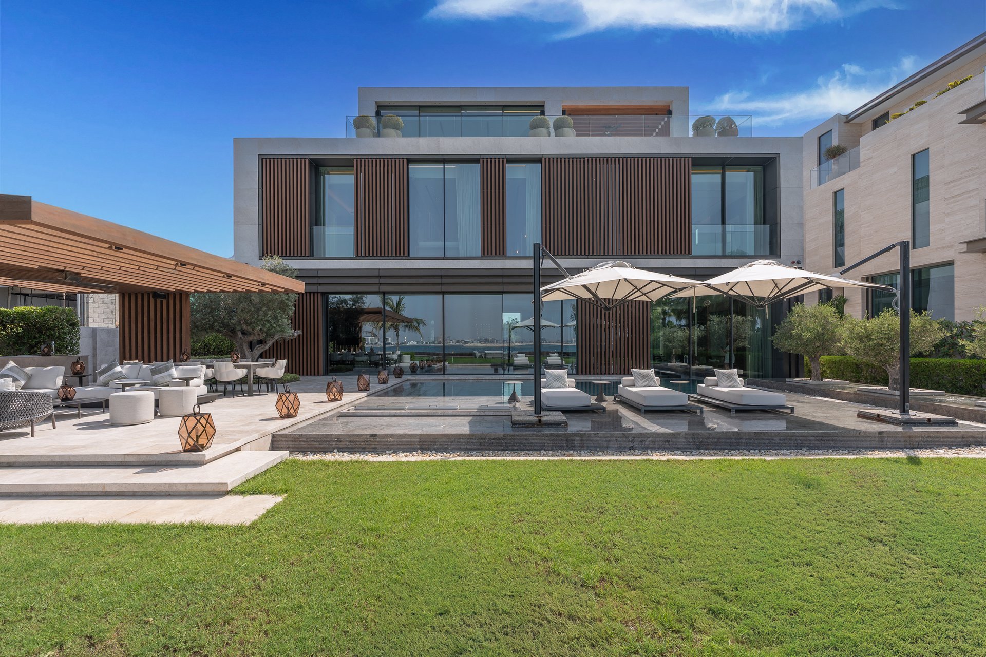 Jumeirah Bay Island Villa