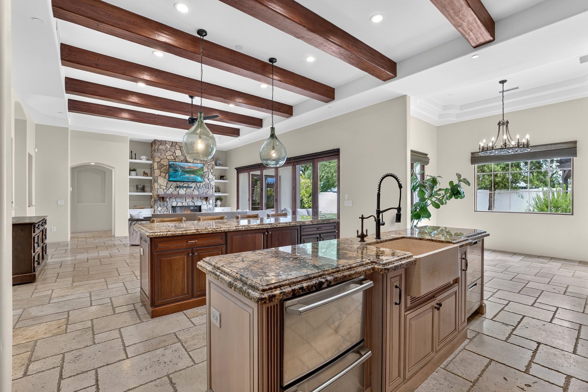 5807 E ORANGE BLOSSOM Lane