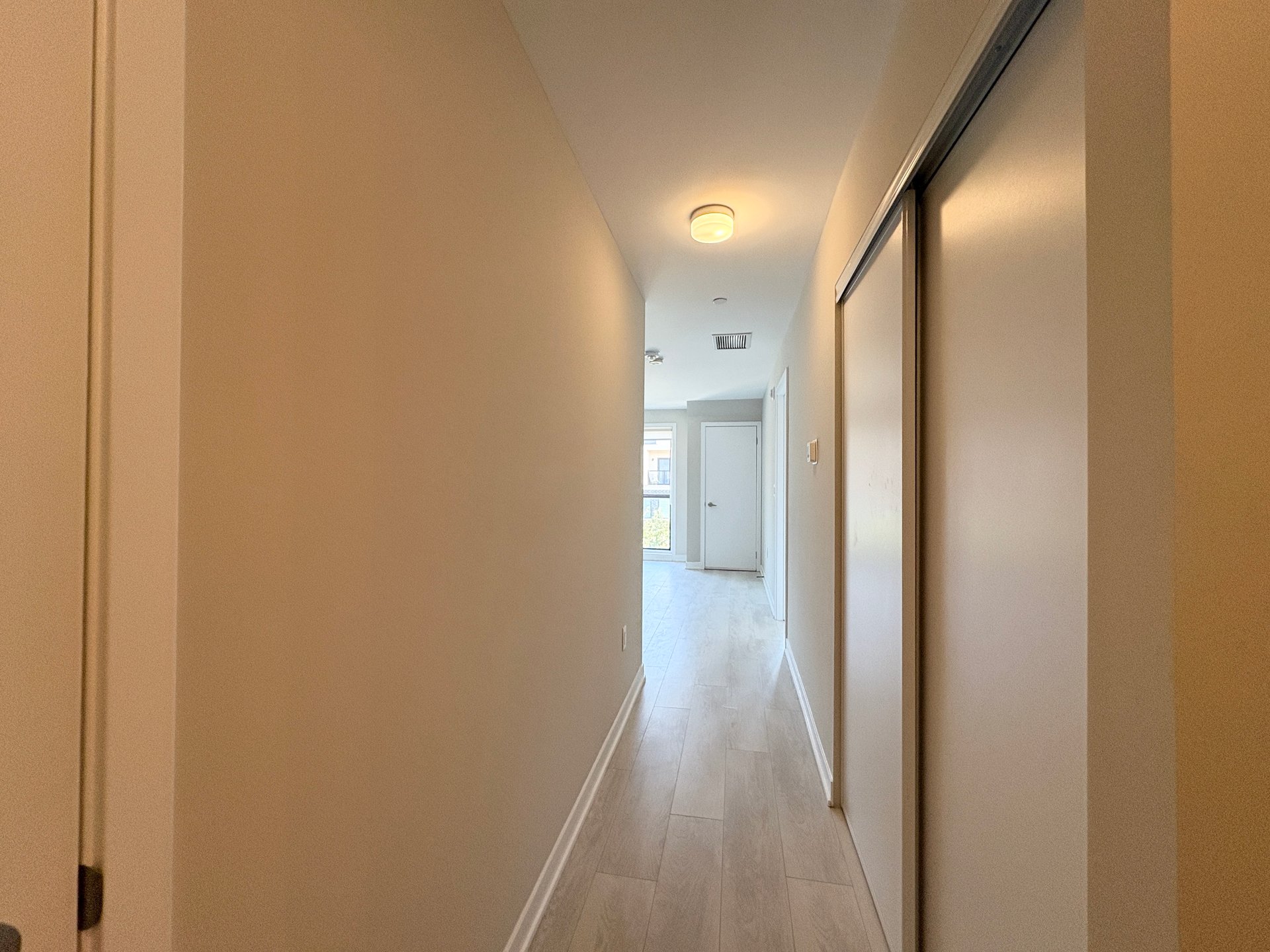 3401 Ridgeway Drive Unit: 307