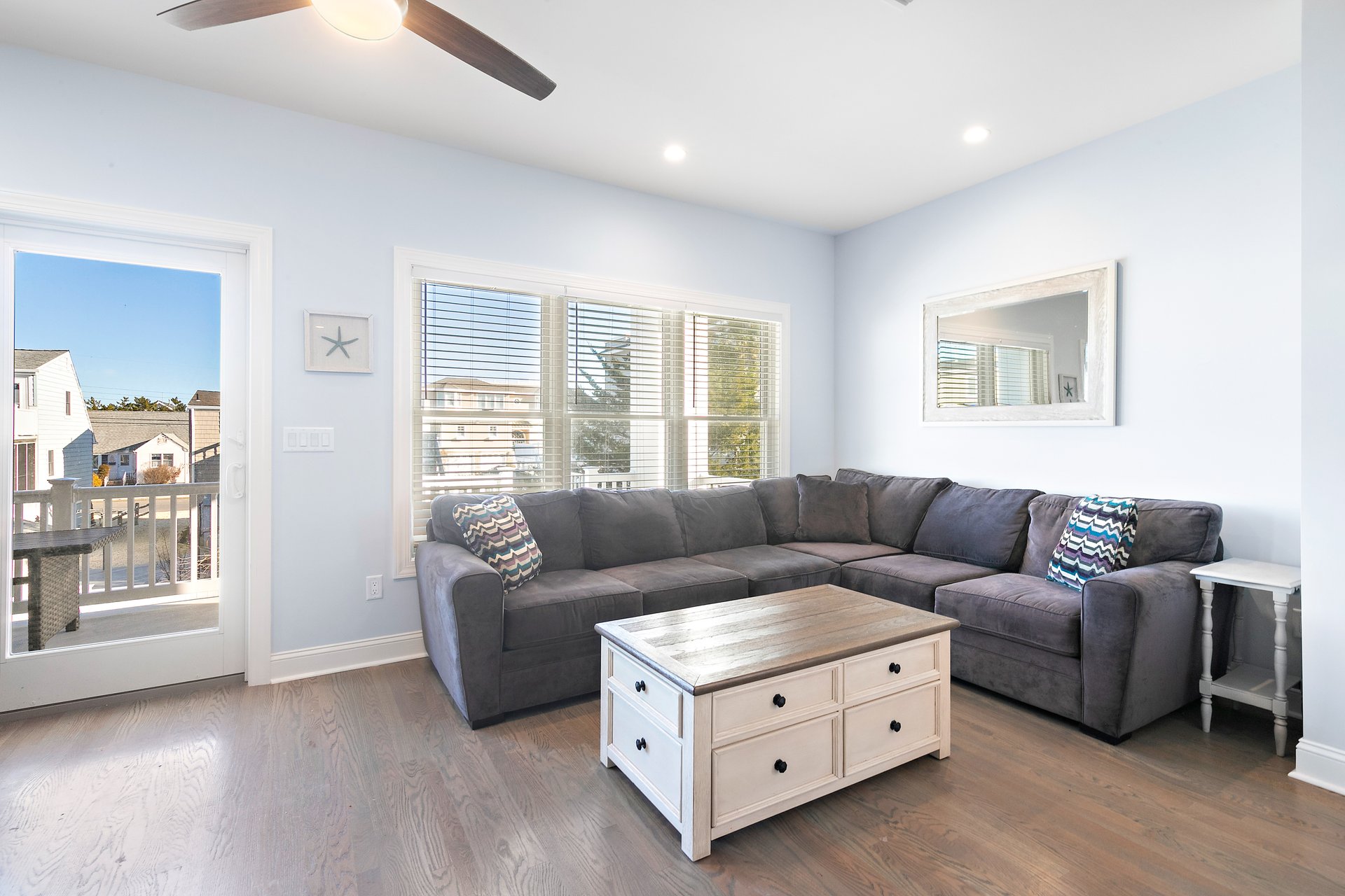 15 E 14th Street, Beach Haven