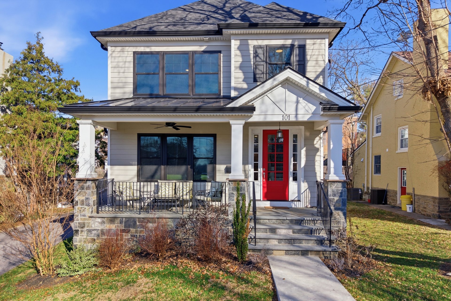 101 Woodbine Ave