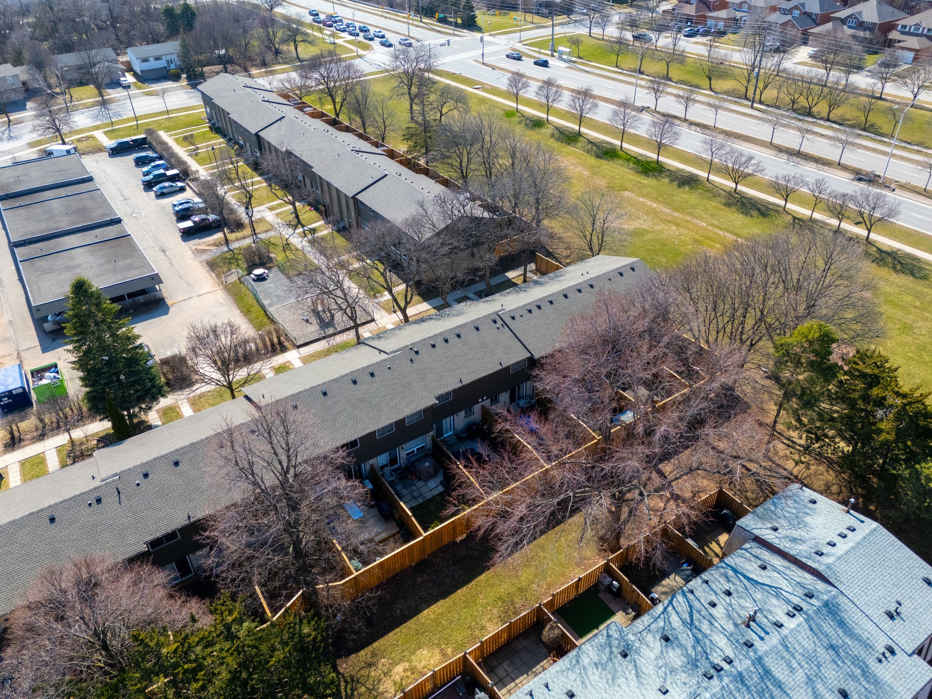 23-1525 Elm Road