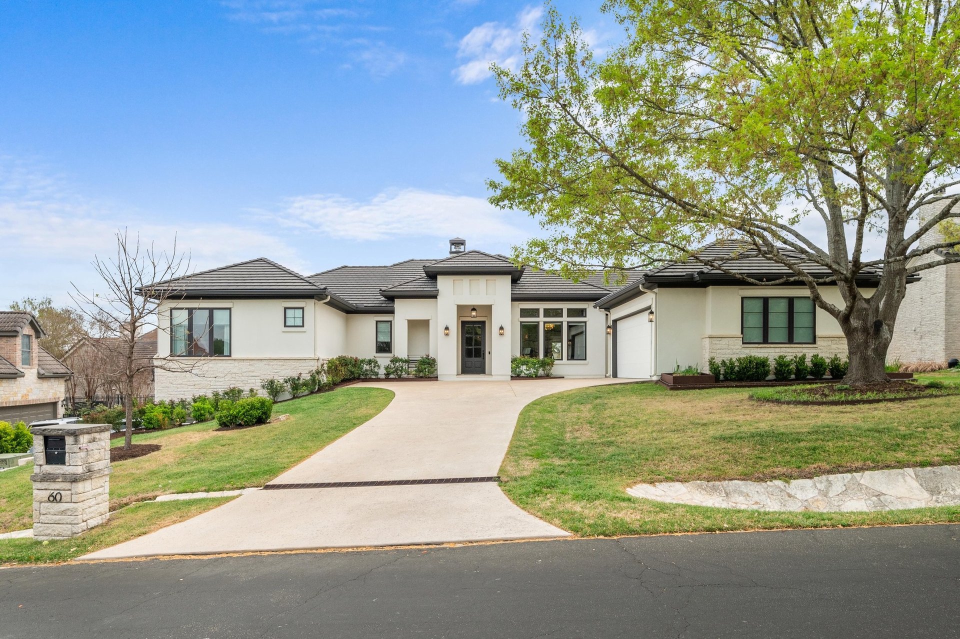 60 Autumn Oaks Drive