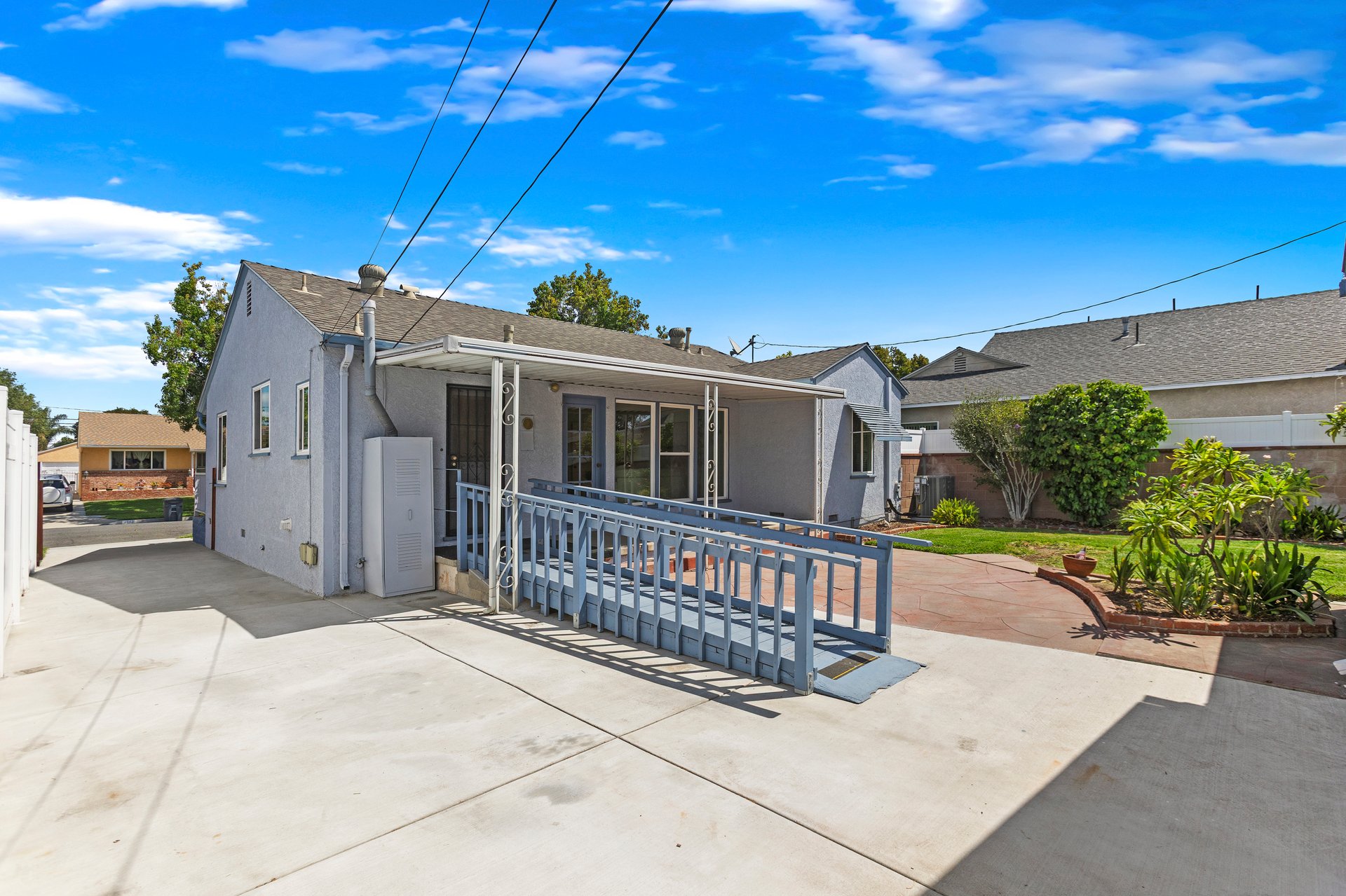 2842 Silva St, Lakewood