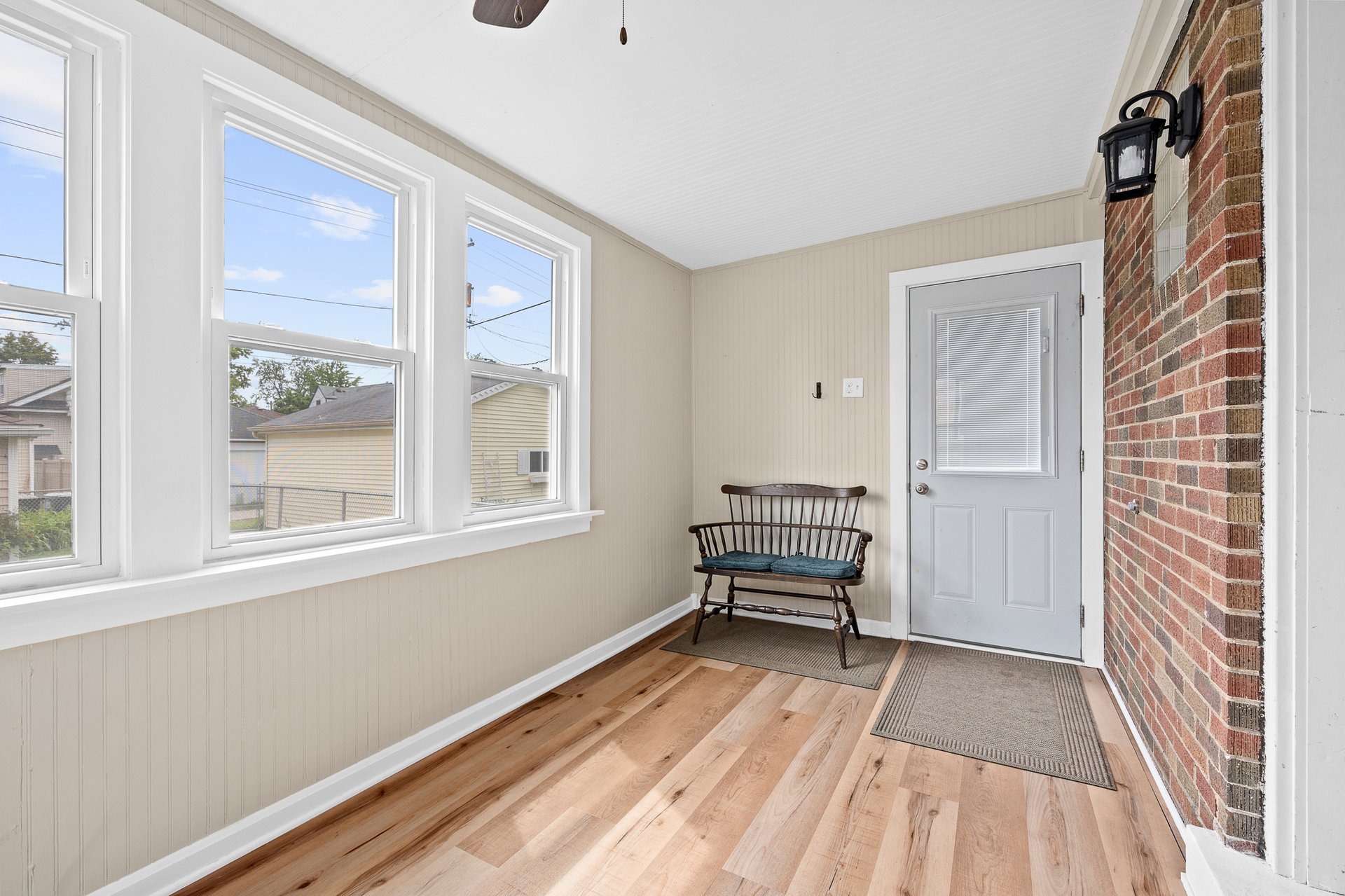 3311 Sunnyside Ave
